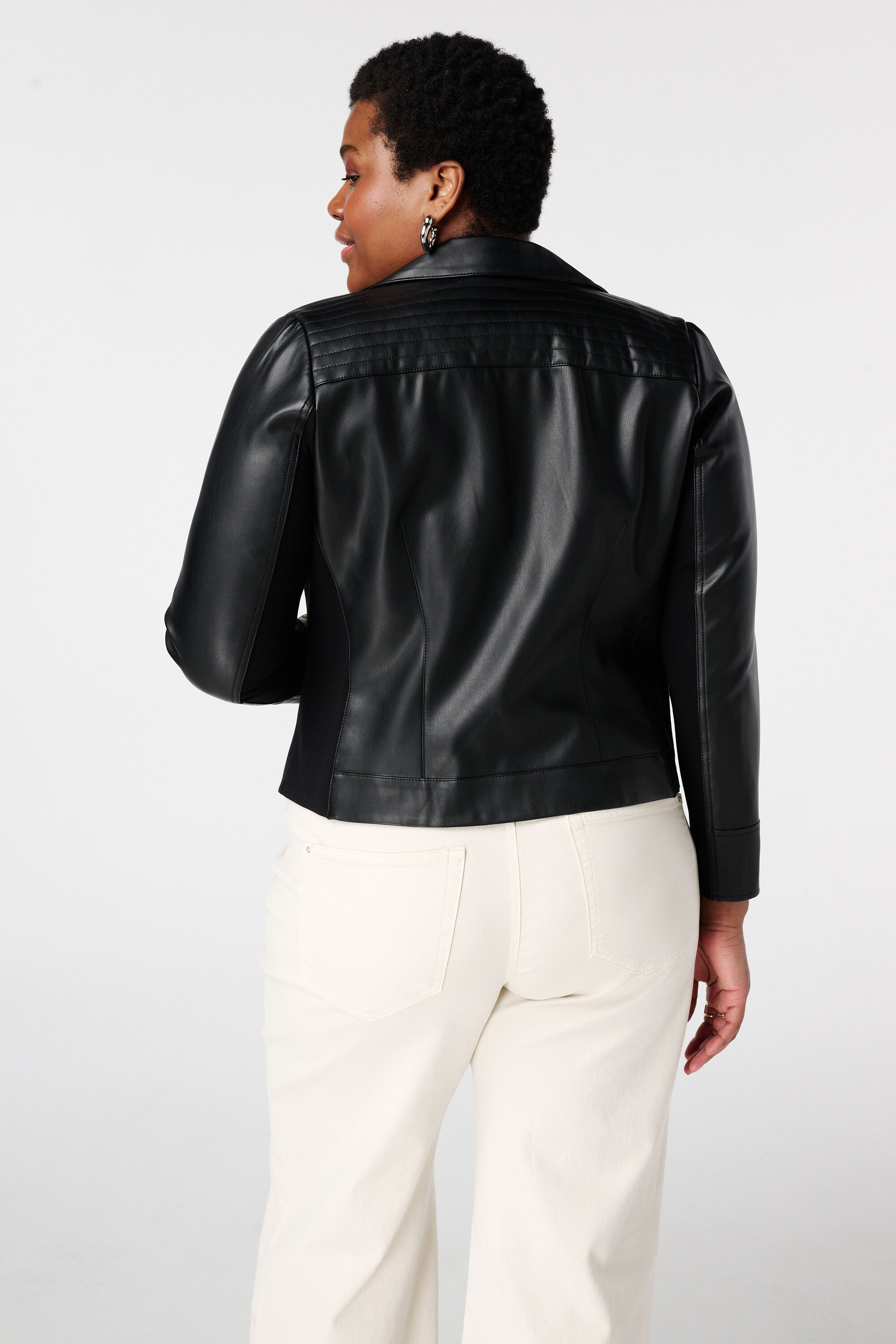 Leerlook jasje met zilveren details image number 3