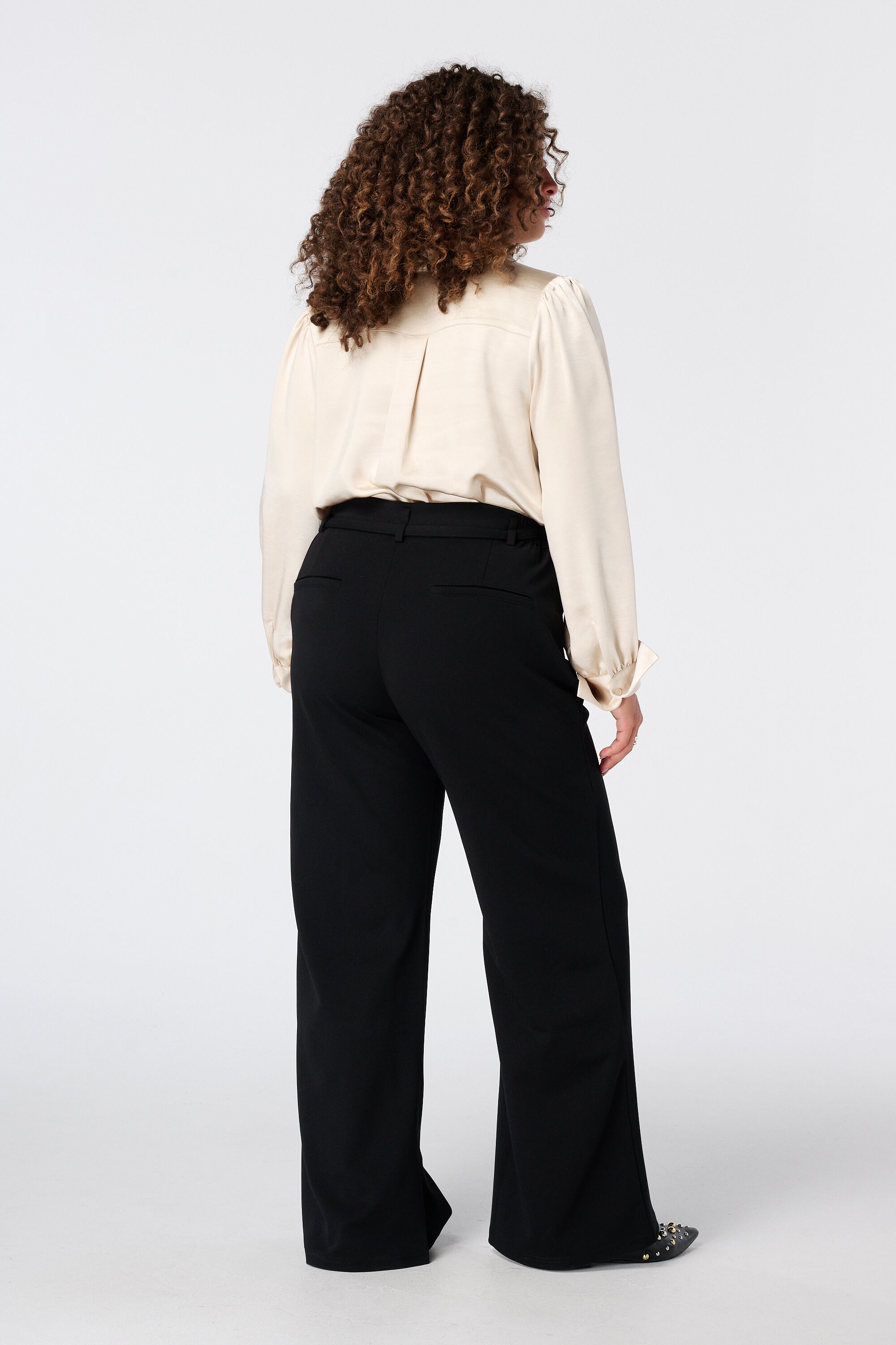 Rechte pantalon met ceintuur image number 3