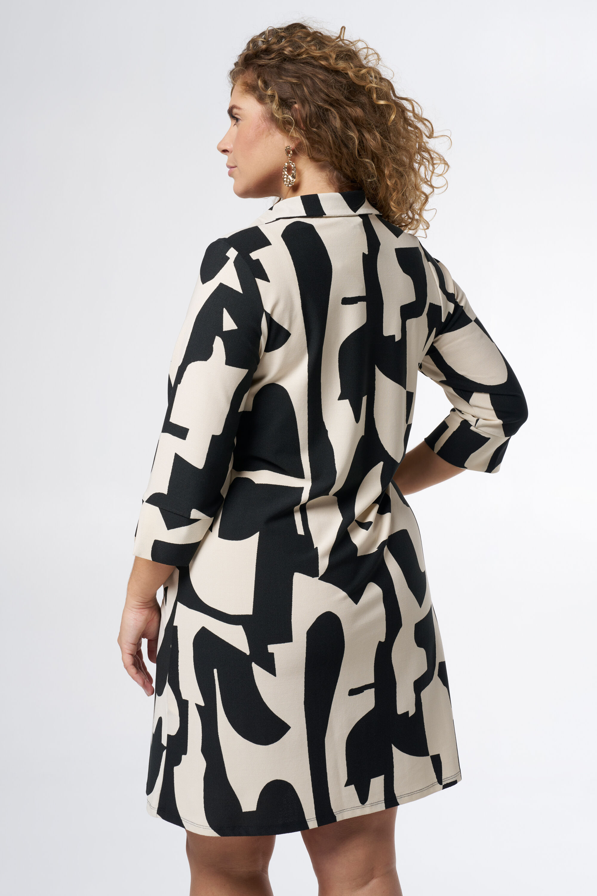 Jurk met kraag en print image number 3