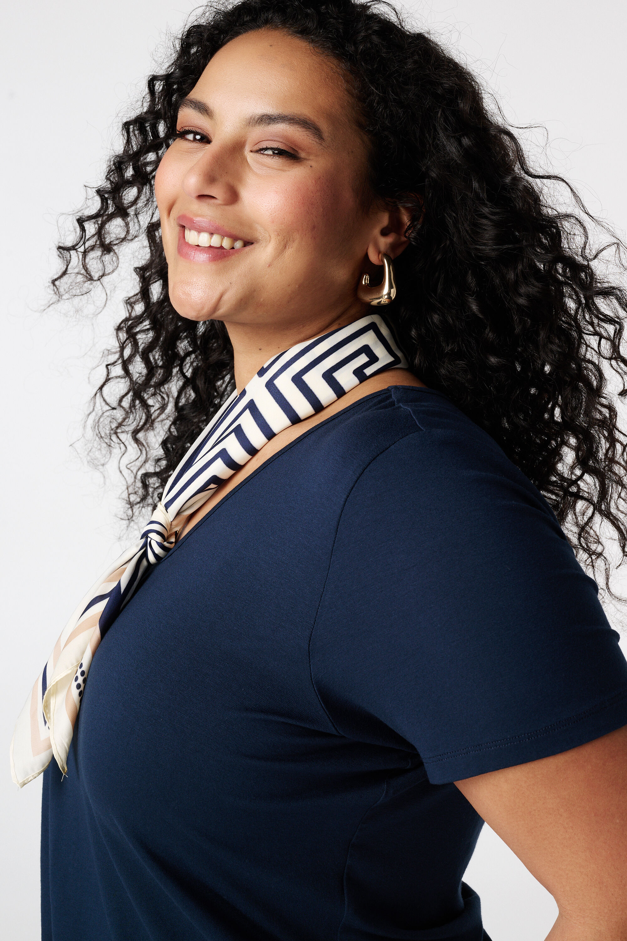 T-shirt met V-hals image number 2