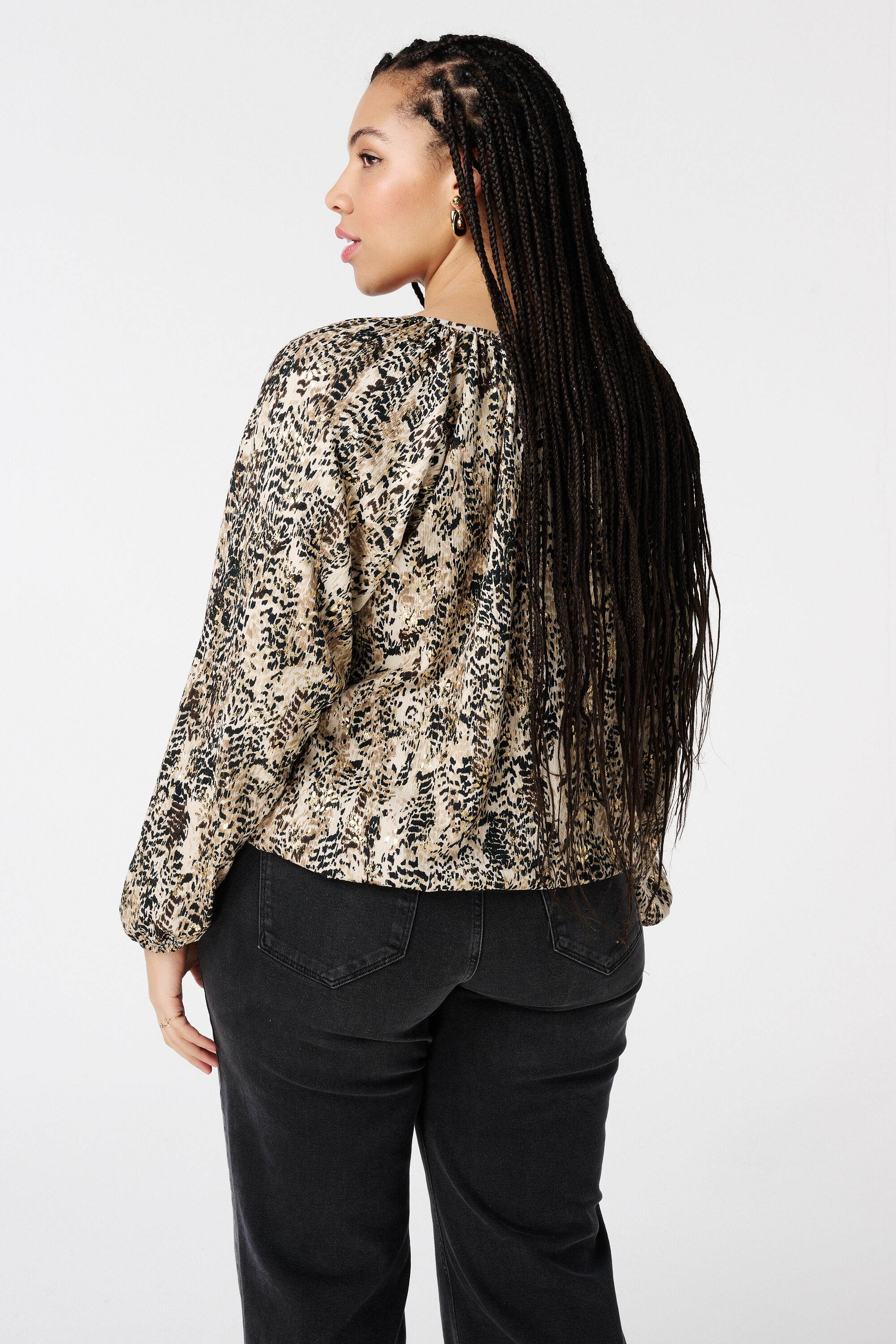 Top met metallic details image number 3