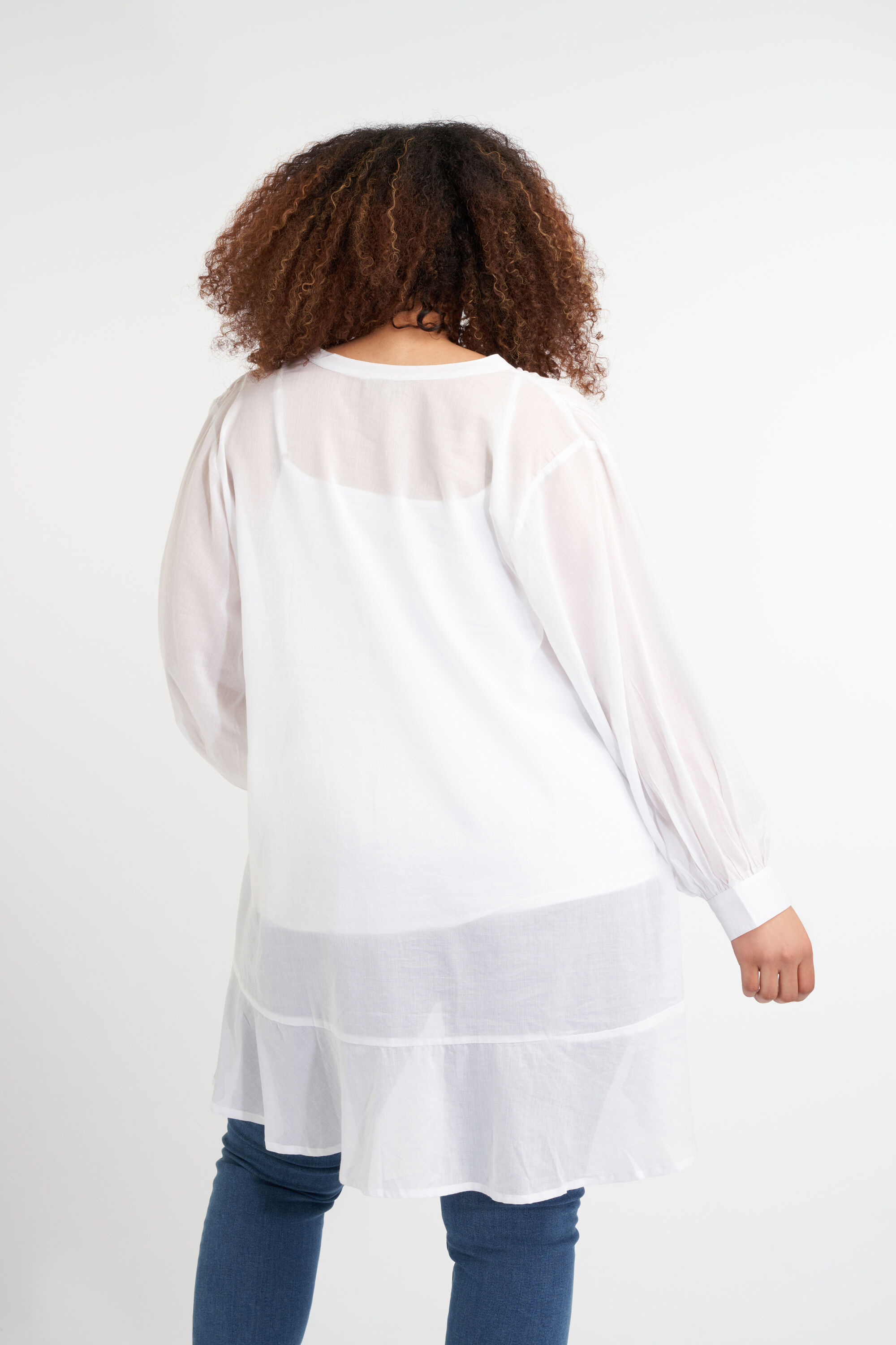 Lange blouse met knoopjes image number 3