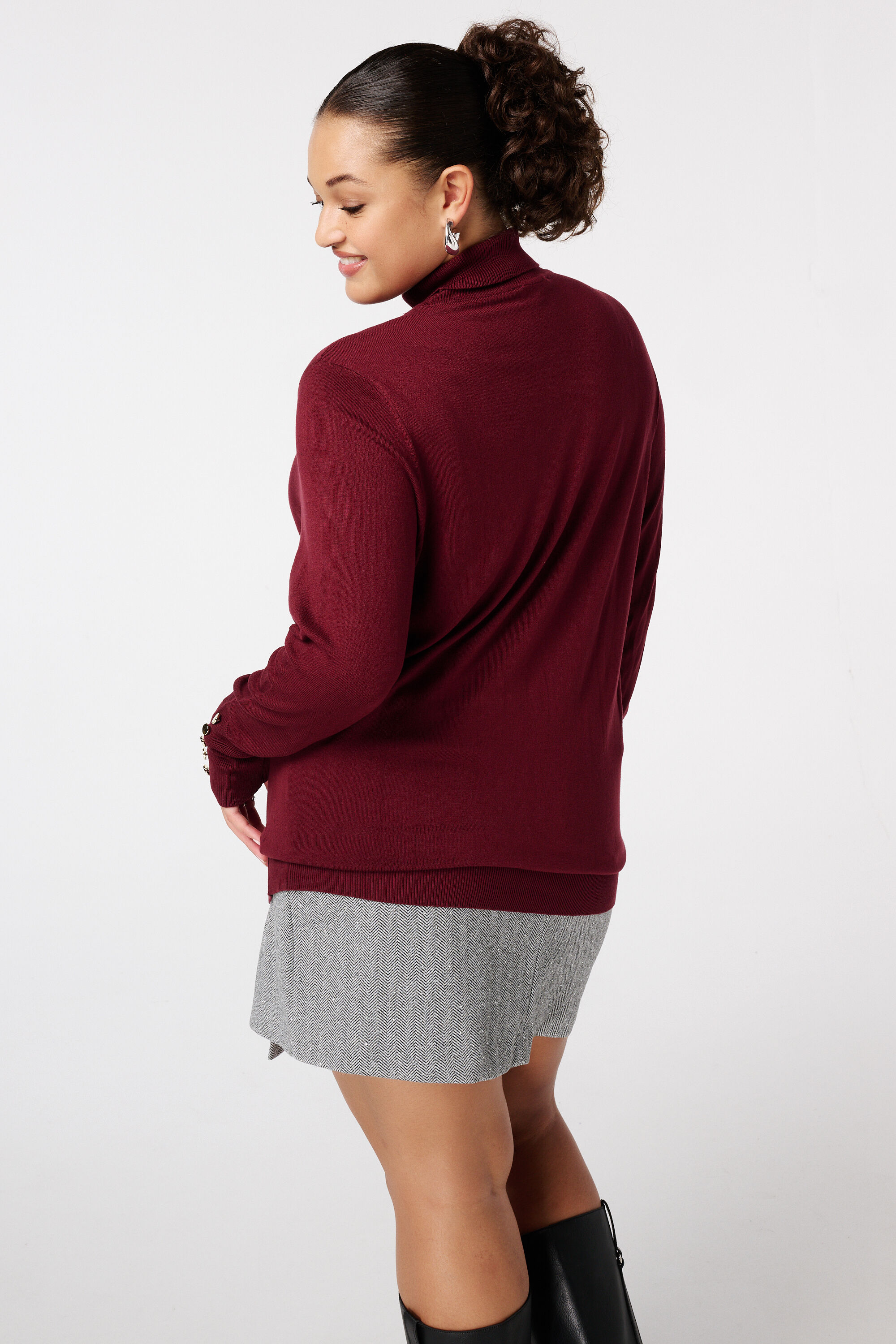 Trui met turtle neck en sierknopen image number 3