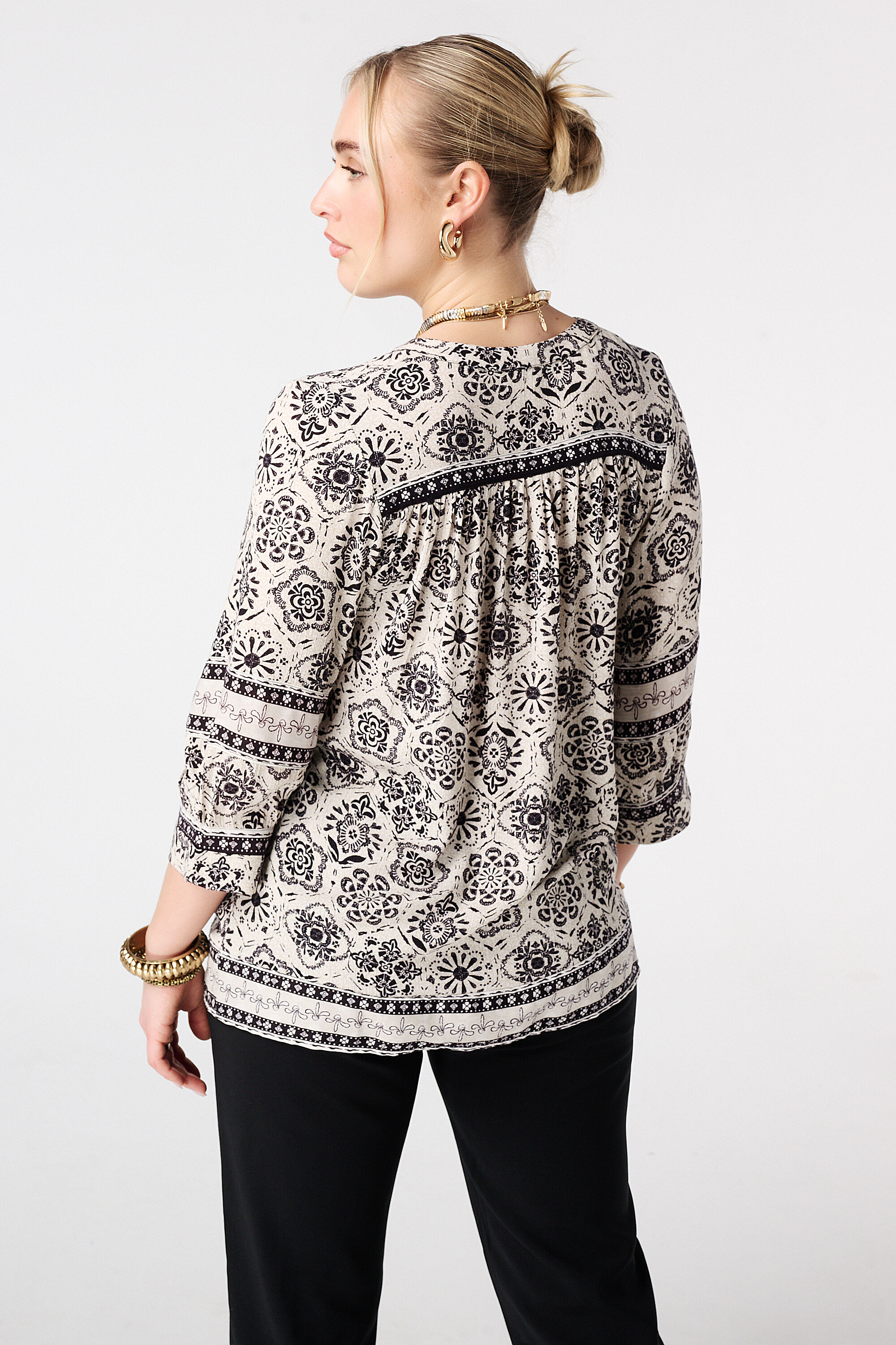 Blouse met knoopsluiting image number 3