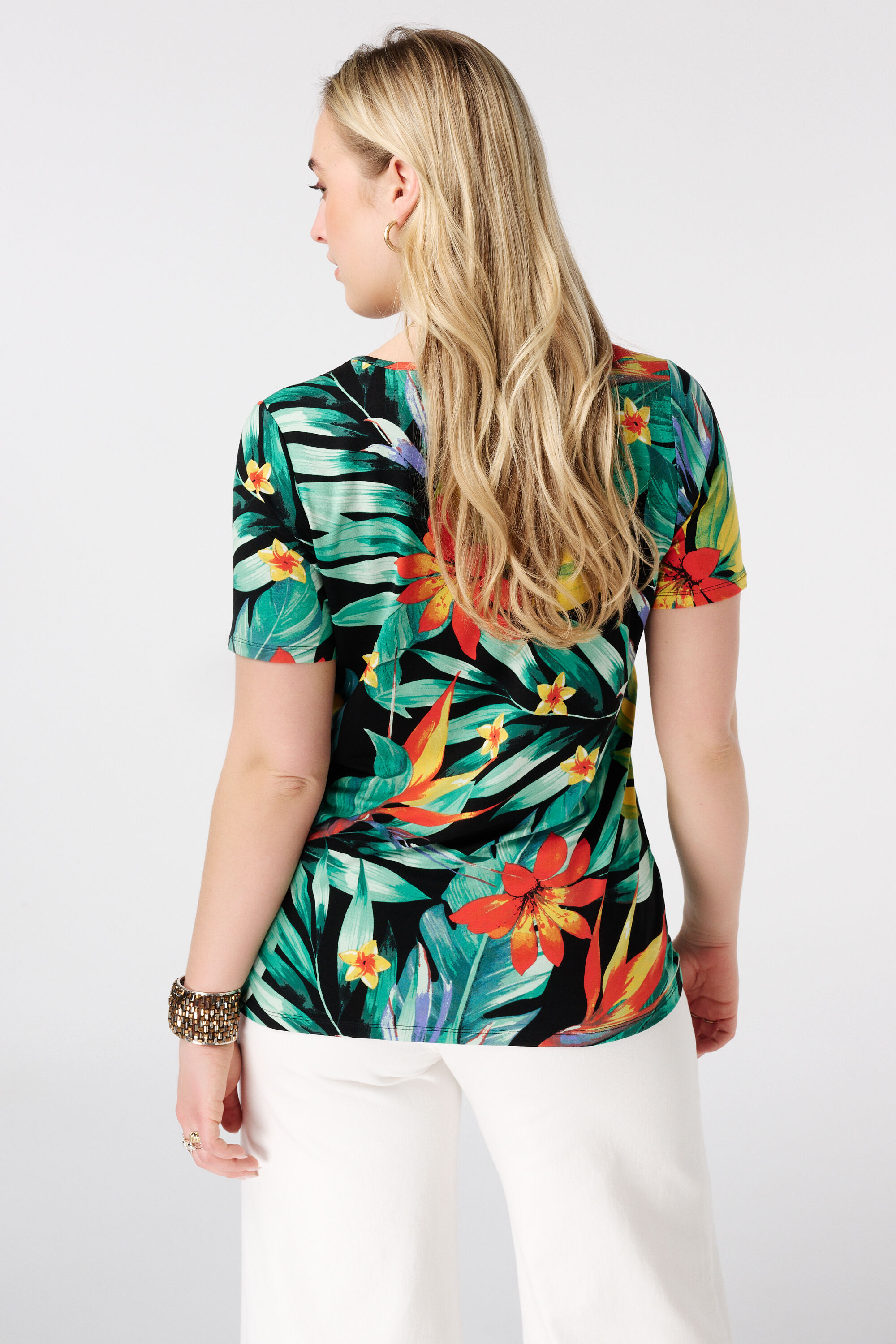 T-shirt met print en v-hals image number 3