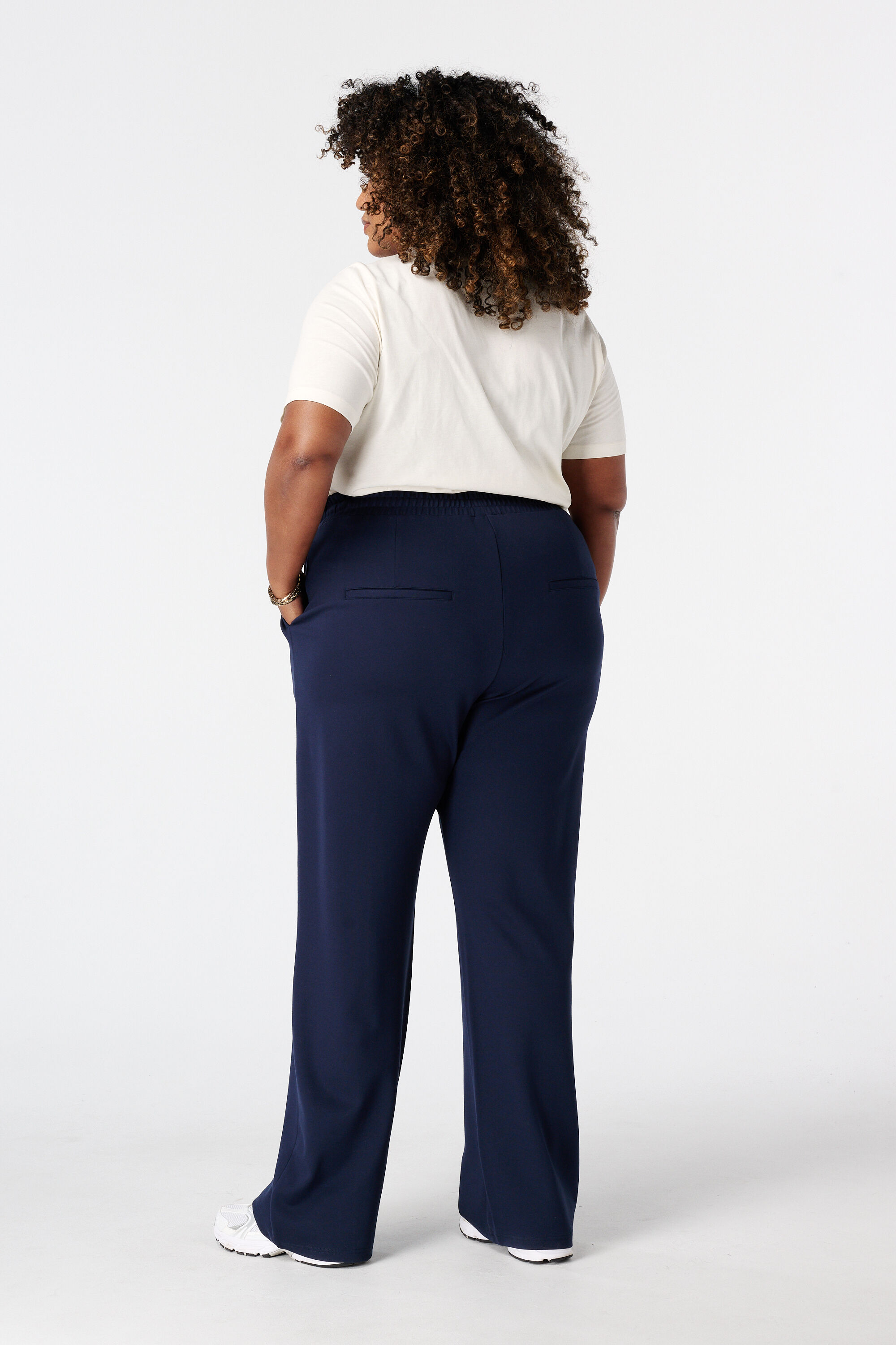 Wide leg pantalon met elastische taille image number 3