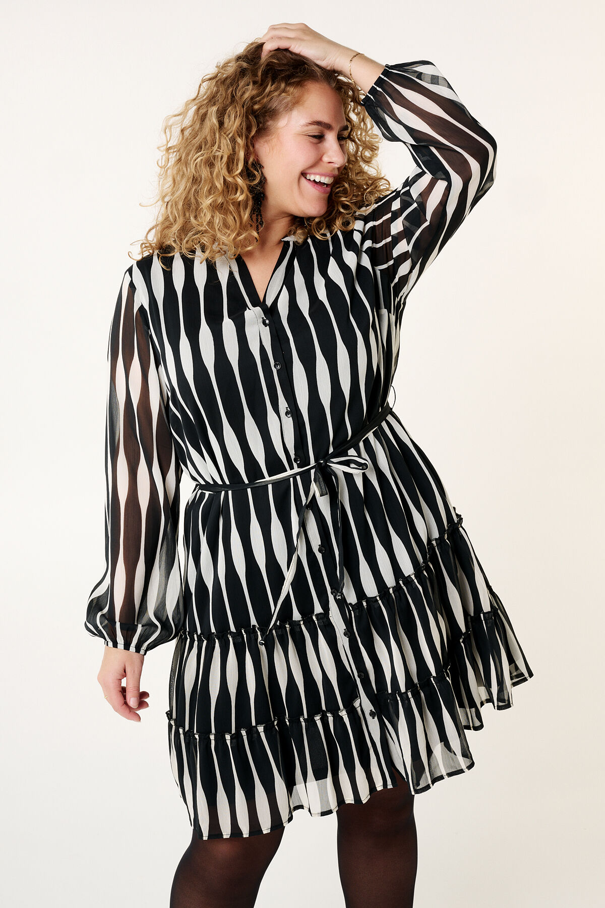 Jurk met tweekleurige print image number 5