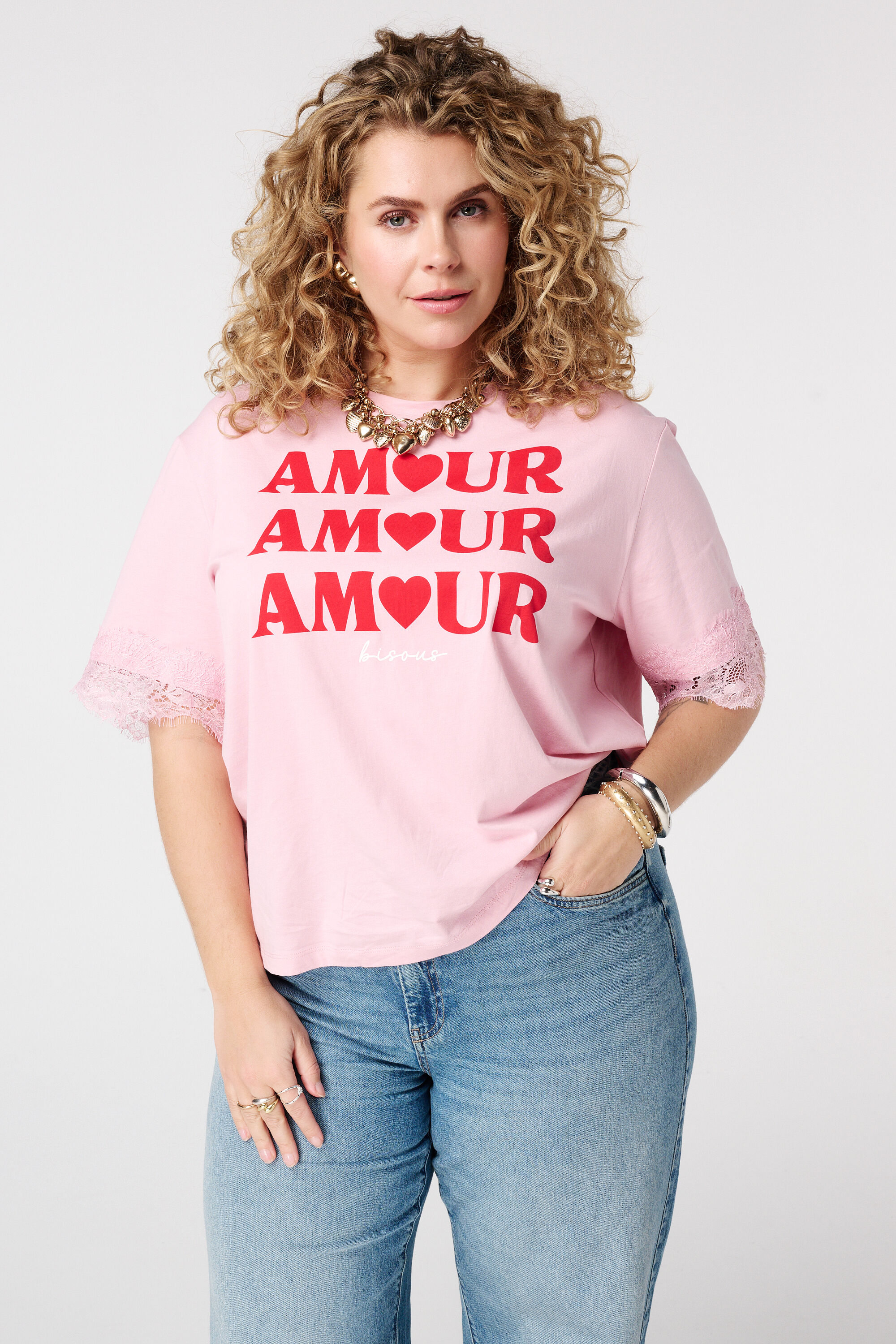 T-shirt met kanten details