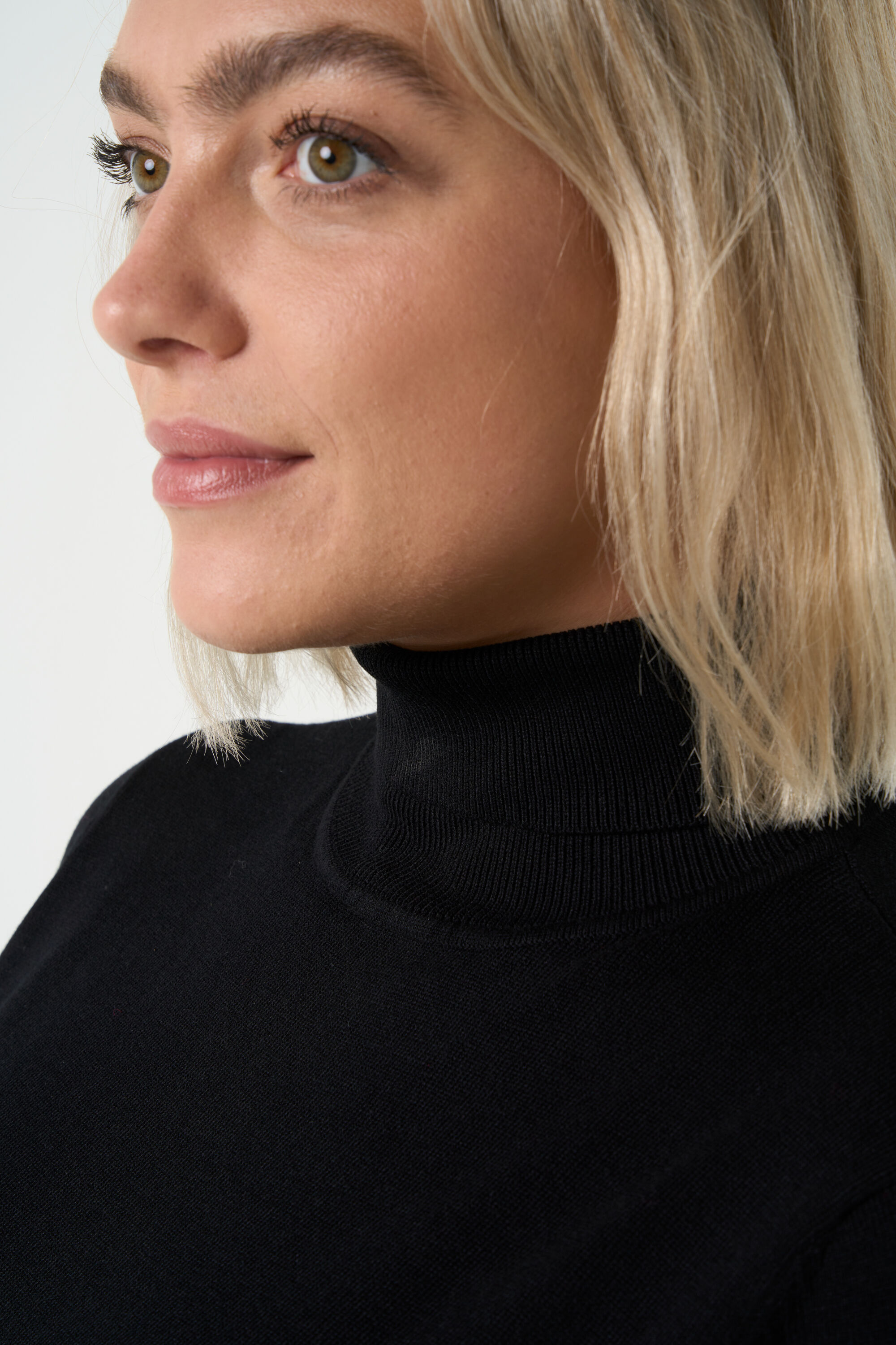 Fijngebreide coltrui image number 4