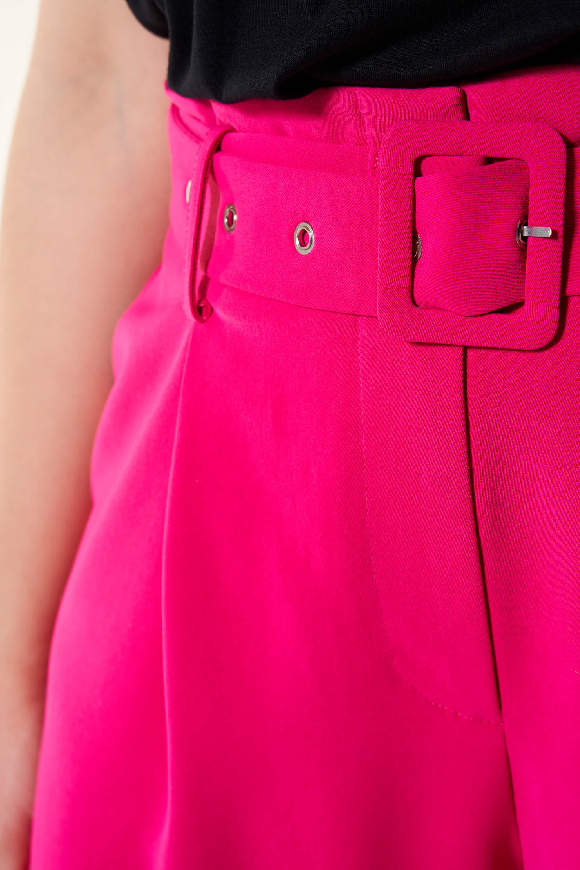 Shorts met riem image number 4