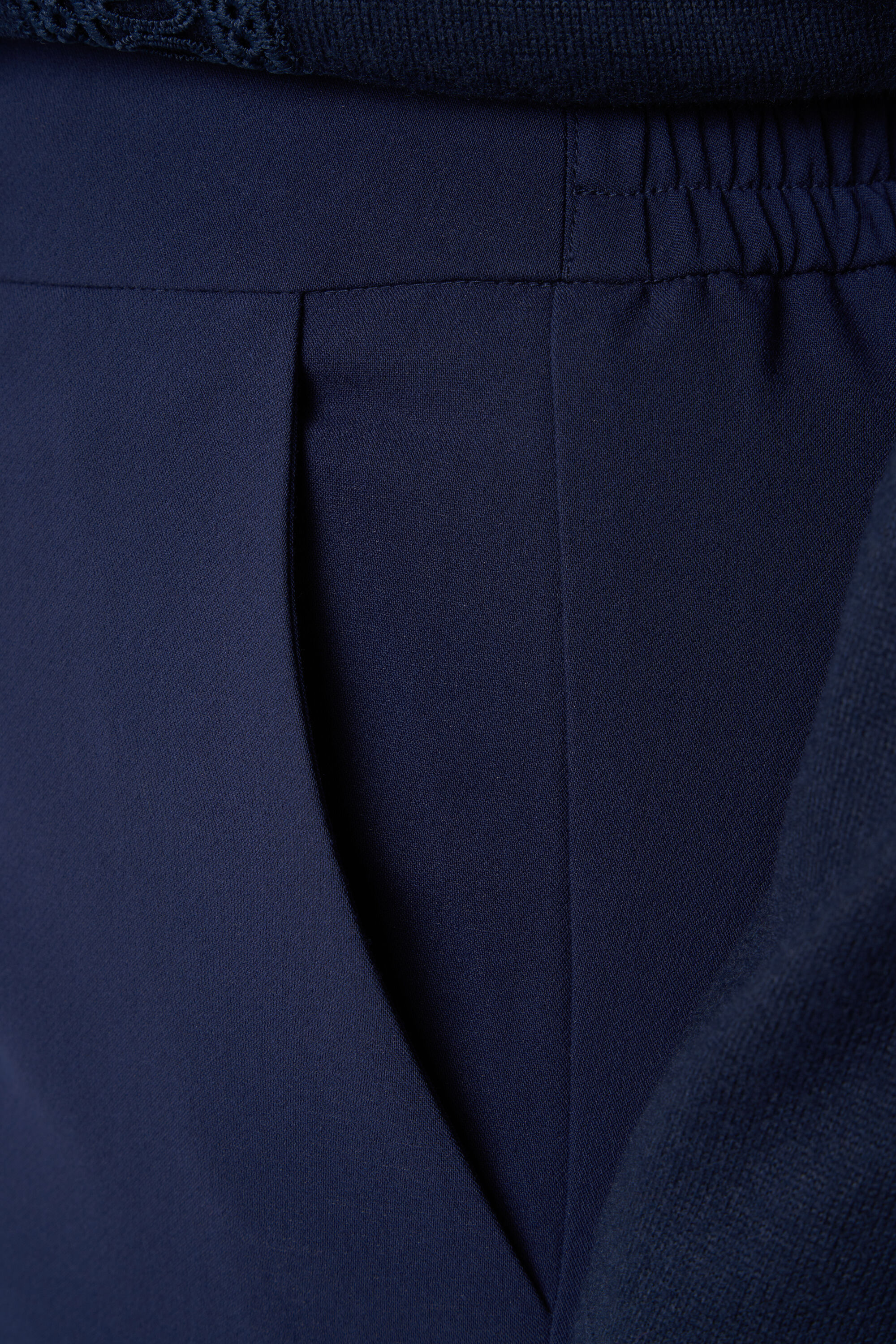 Rechtvallende pantalon image number 5