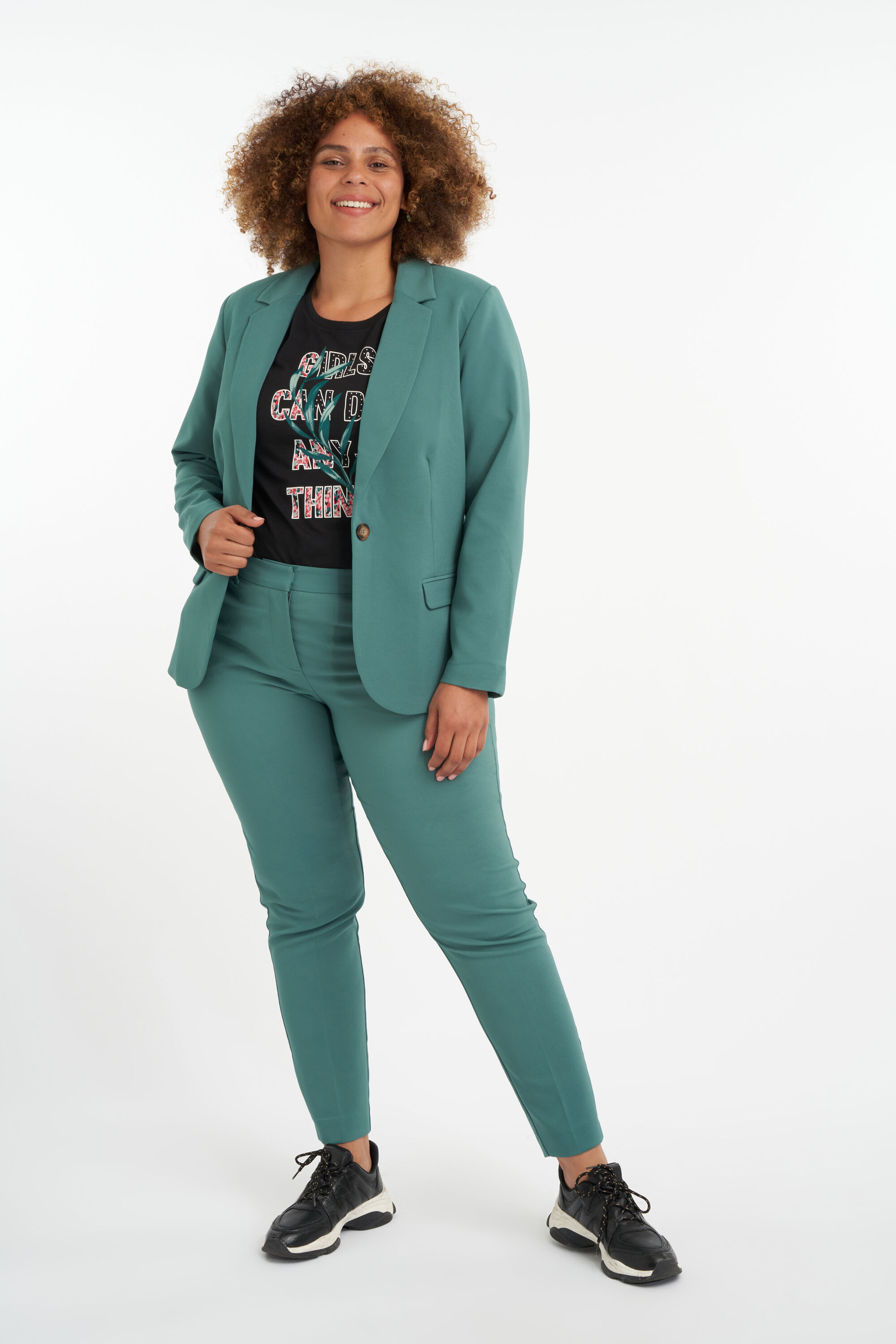 Blazer image number 6