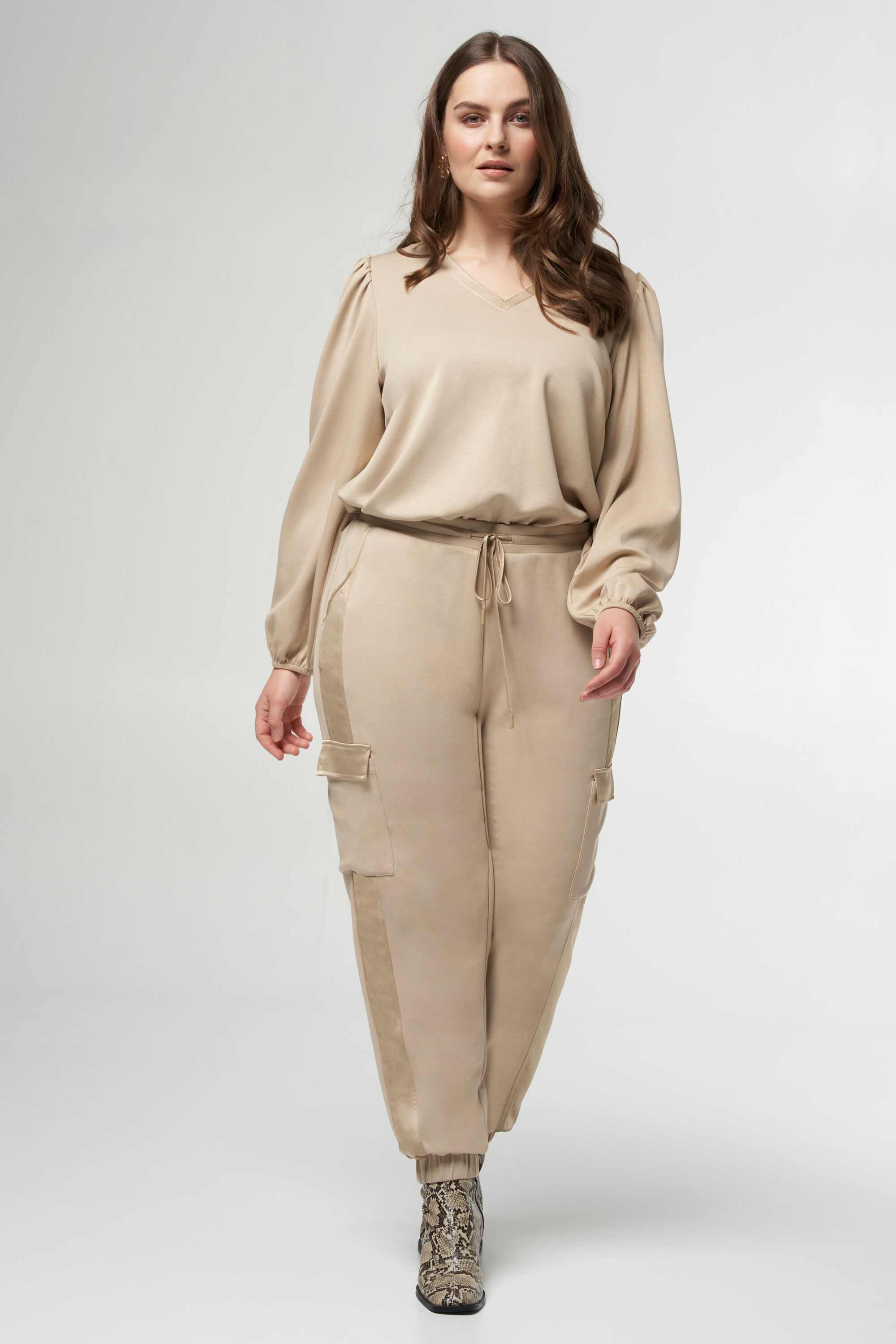 Satijnen cargo broek image number 6