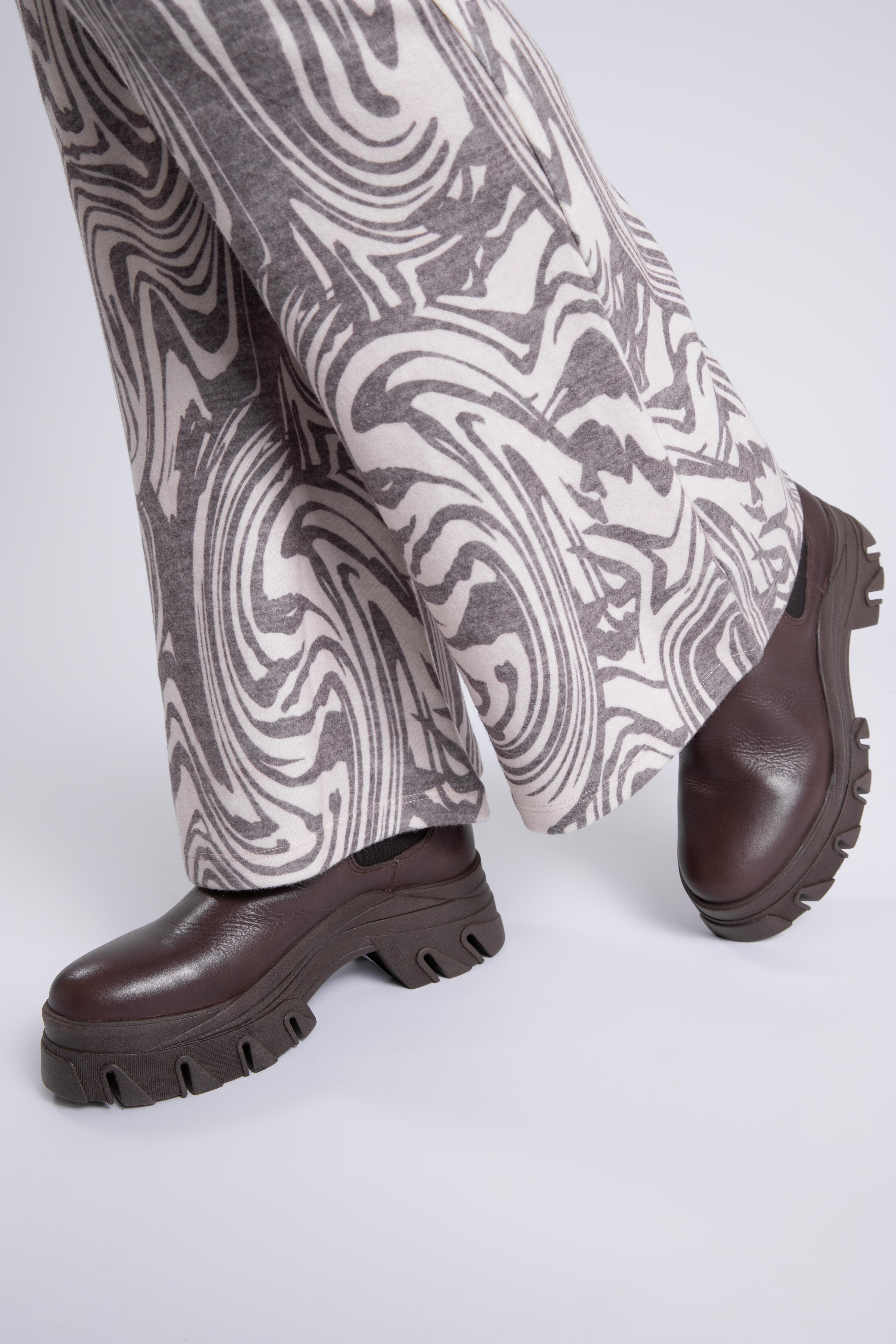 Flared legging met print image number 7
