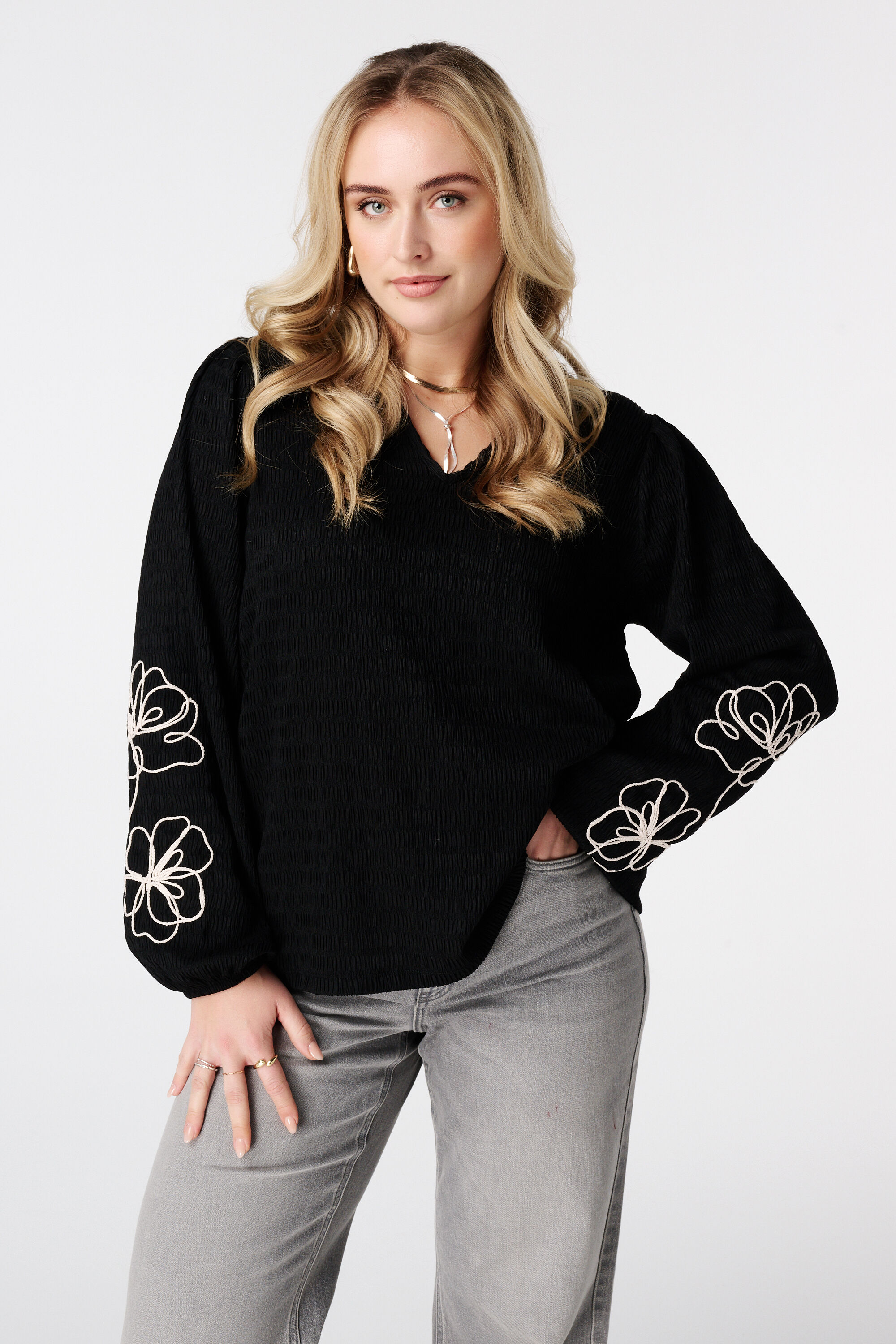 Blouse met embroidery 