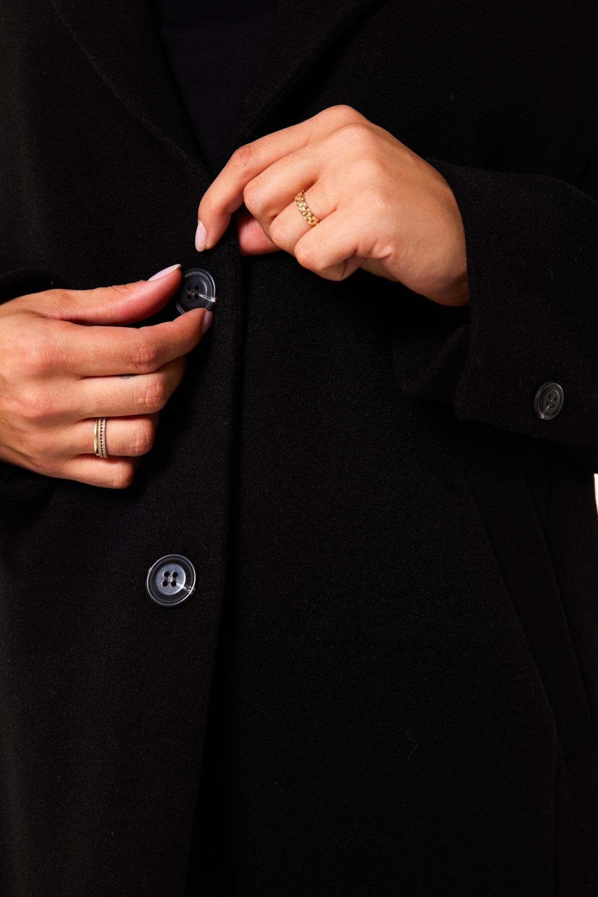 Mantel jas met knopen image number 5