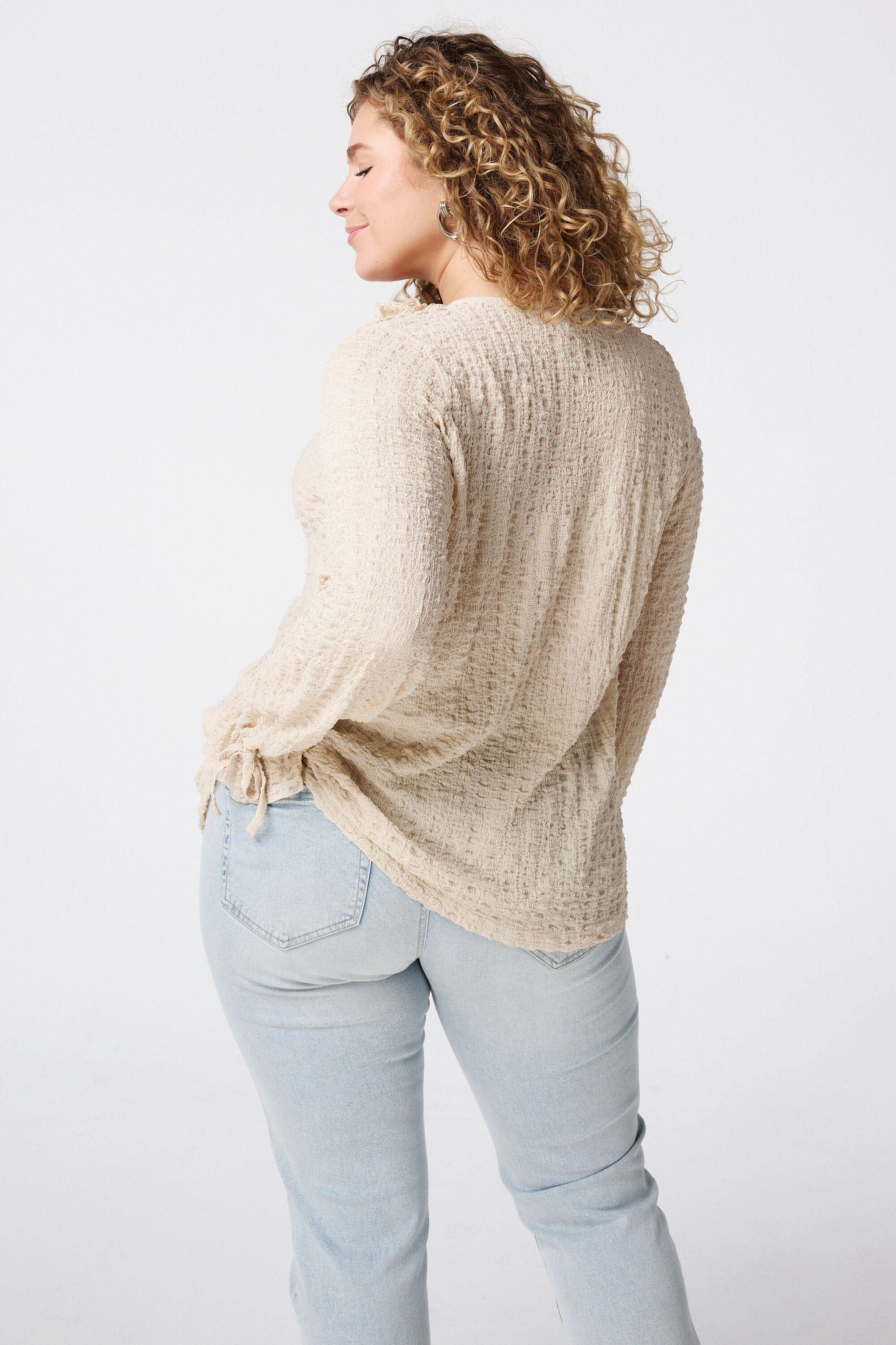 Top met ruffles image number 3