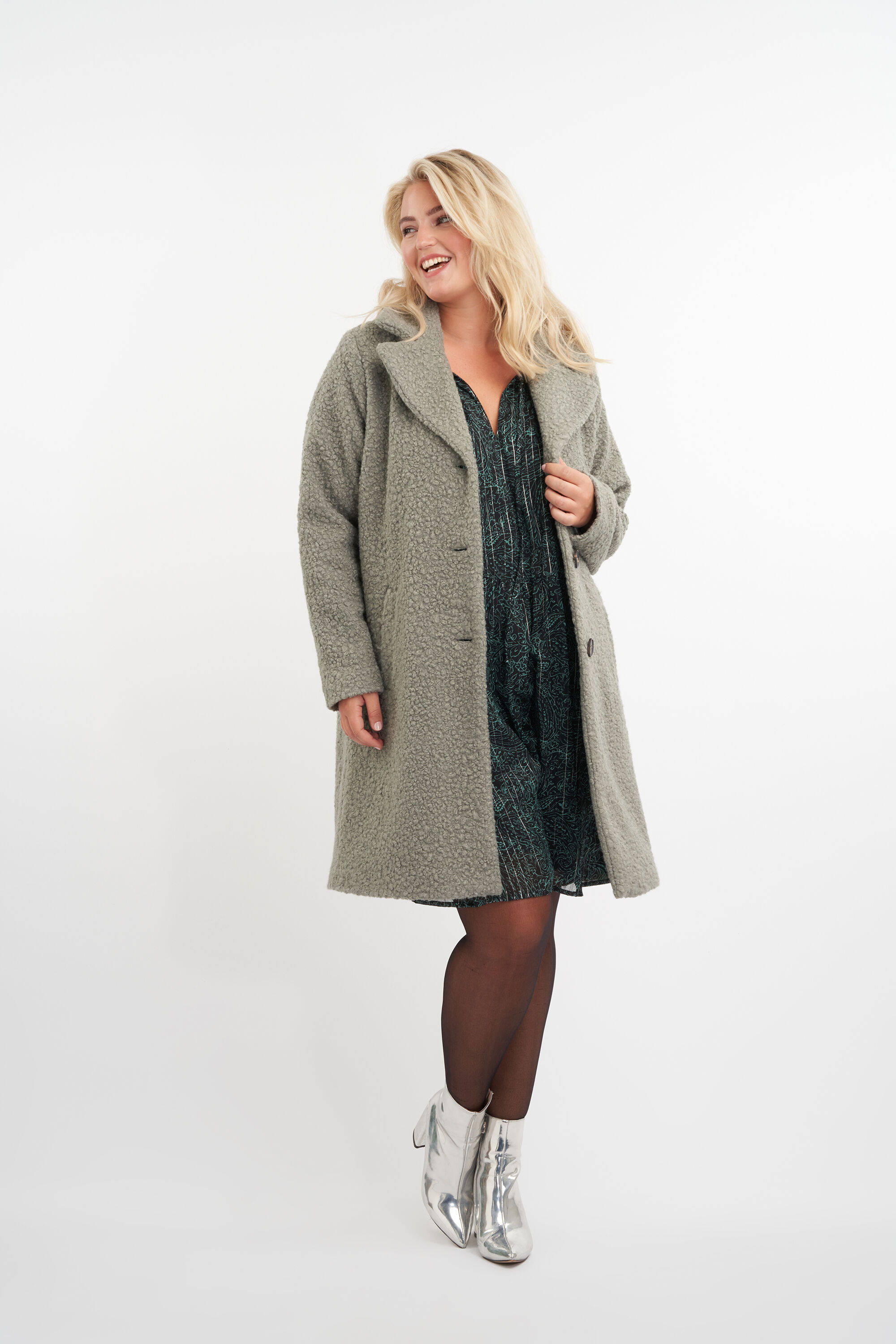 Jas van boucle  image number 7