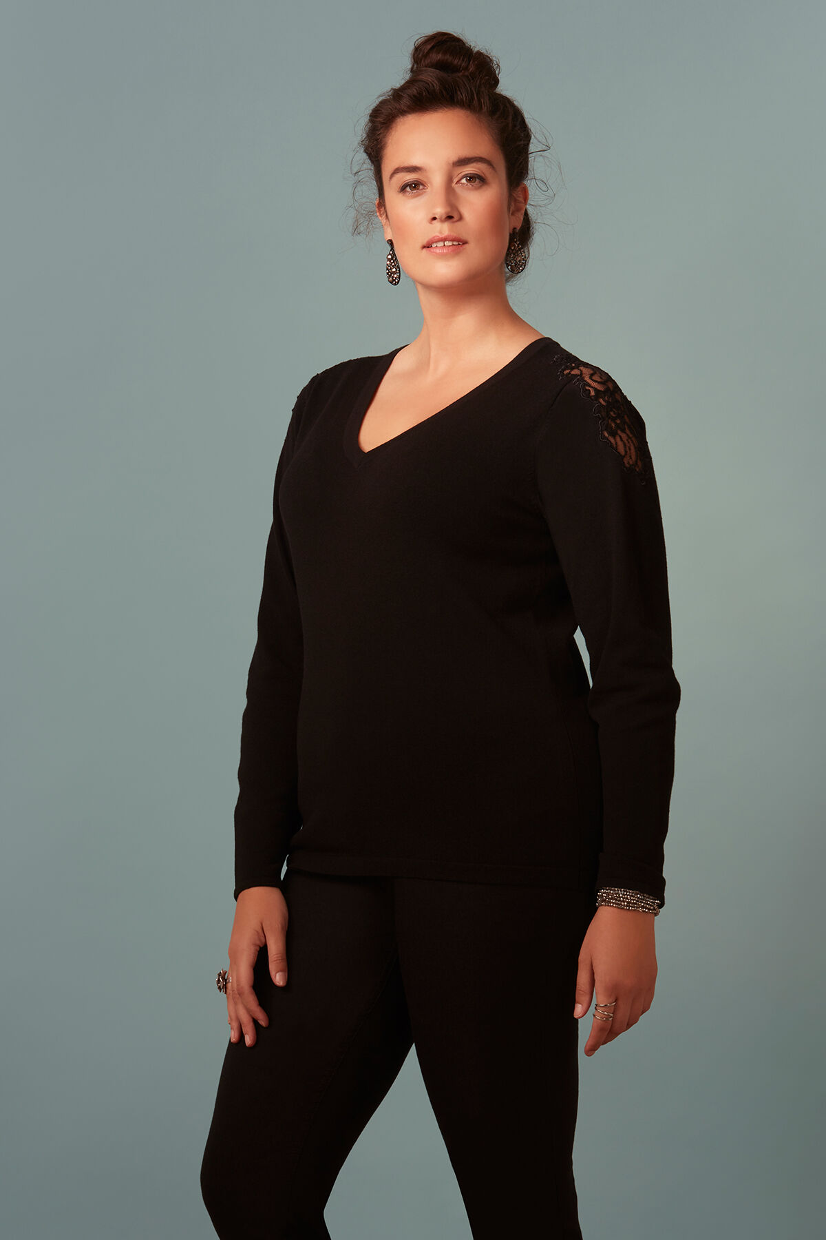 Trui met kanten detail image number 0