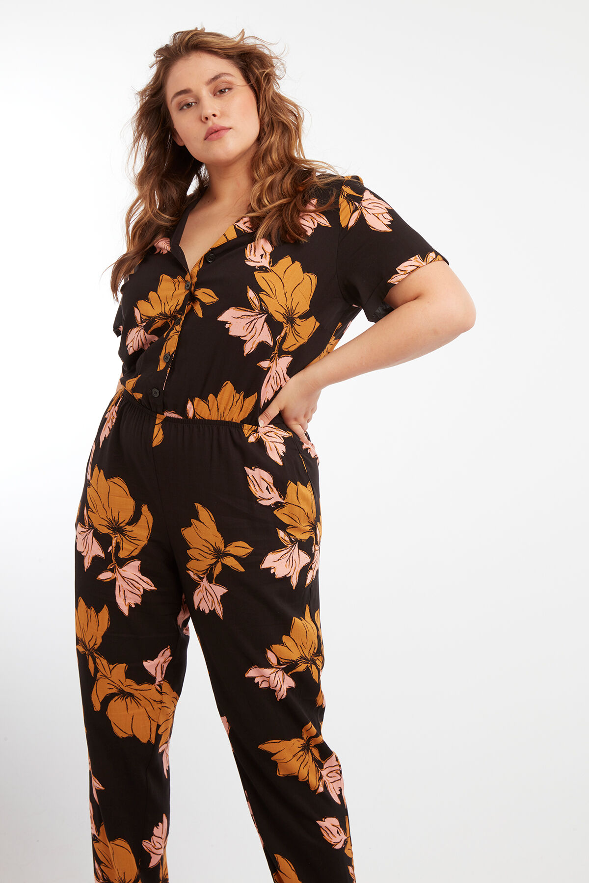 Jumpsuit met bloemenprint image number 4