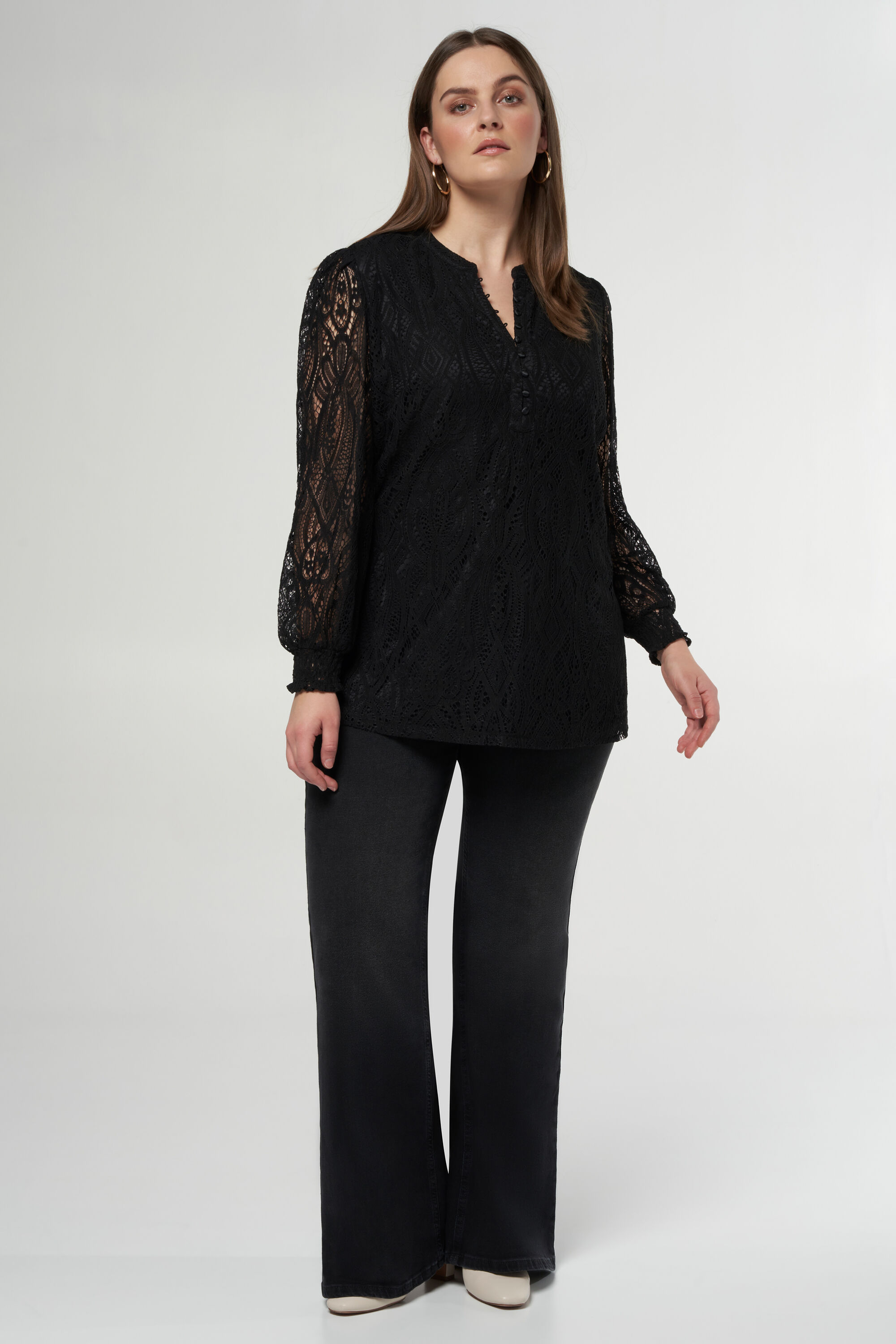 Top met kanten en doorschijnende mouwen image number 5