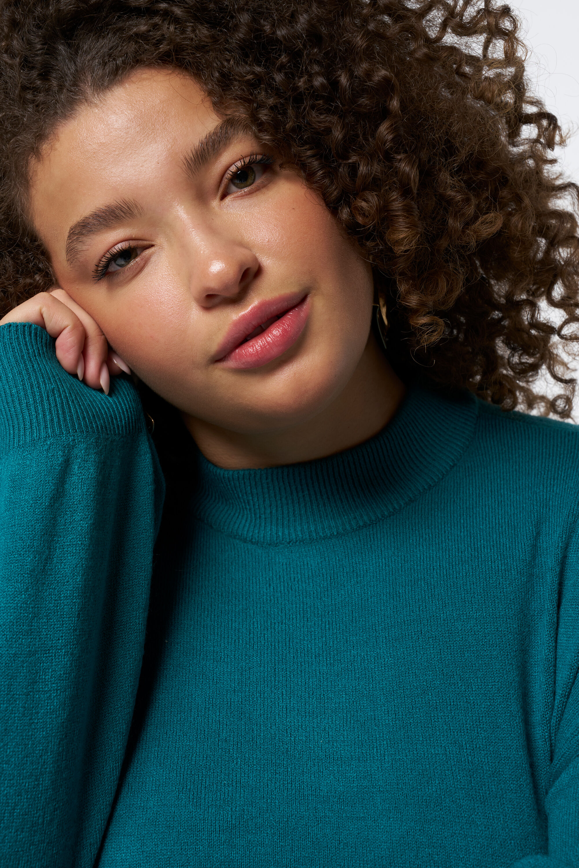 Fijn gebreide trui image number 4