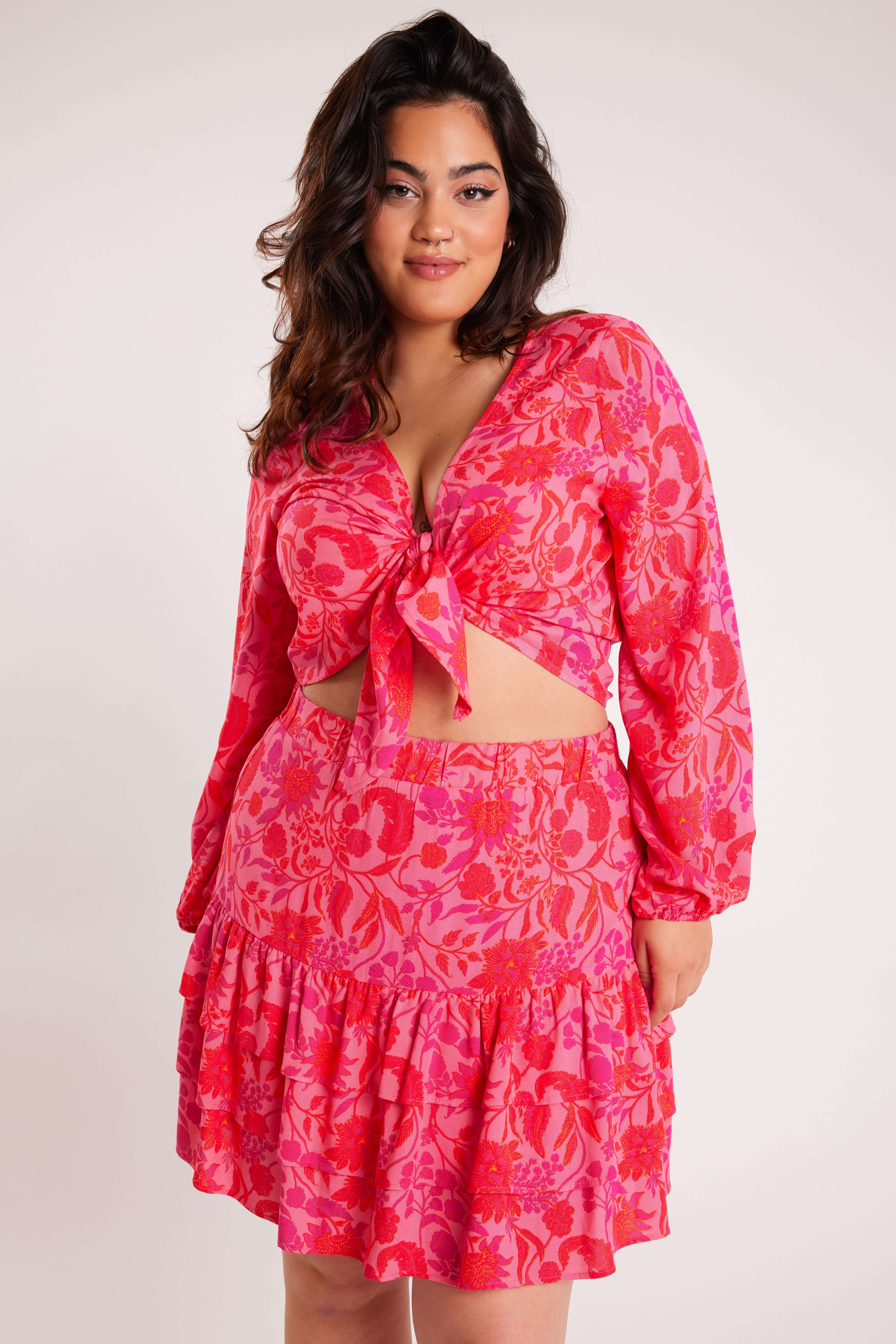 Korte top met knoop image number 4