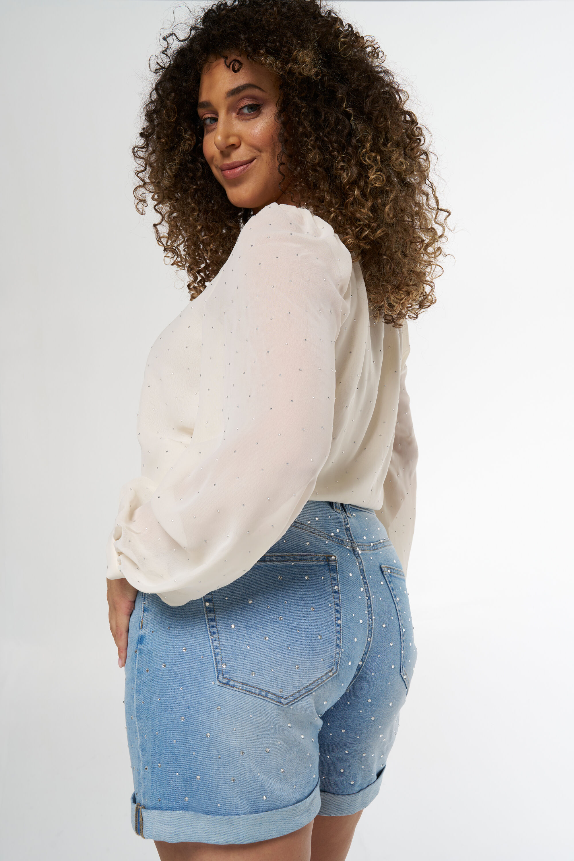 Short met steentjes image number 4