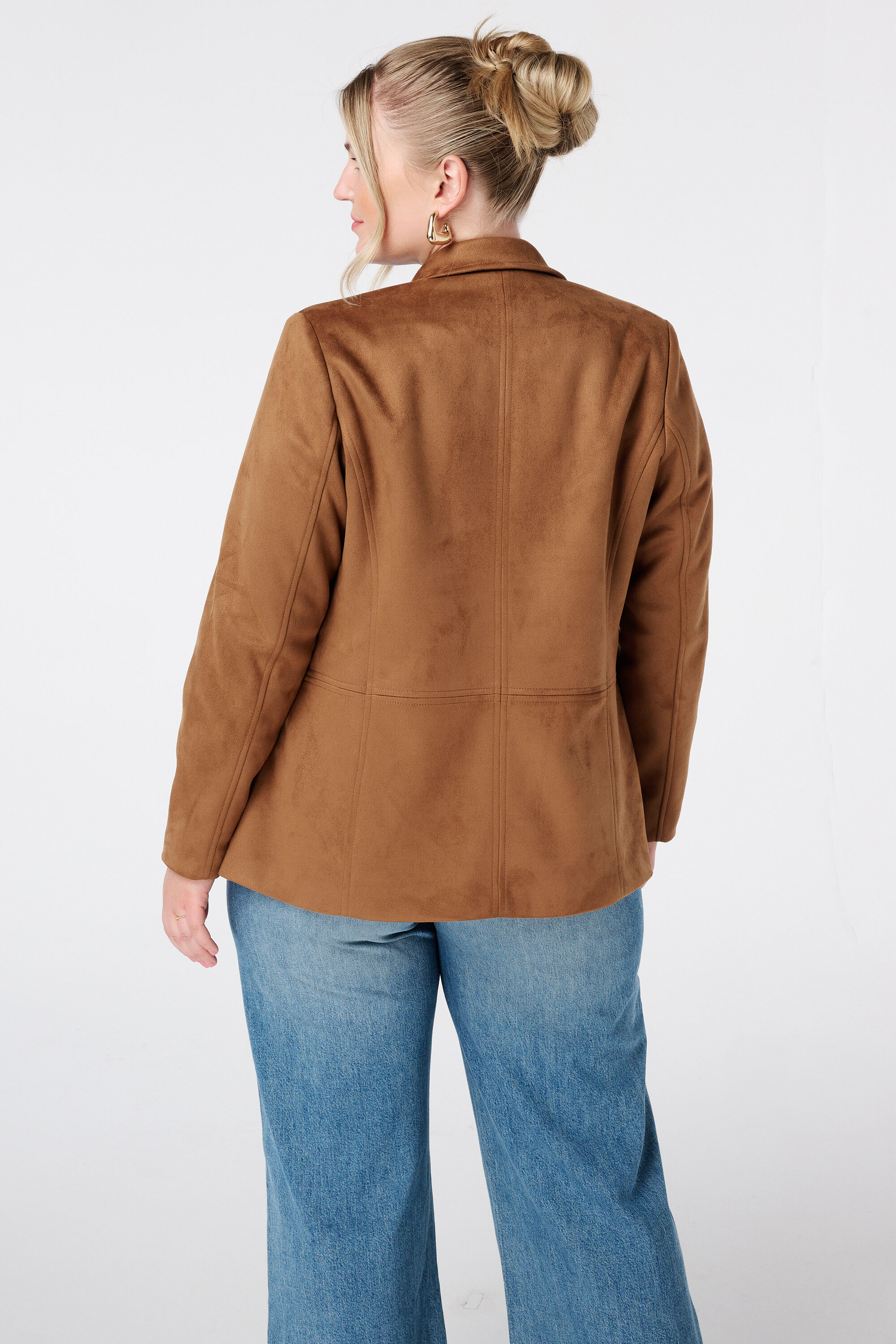 Blazer in su&egrave;de look image number 3