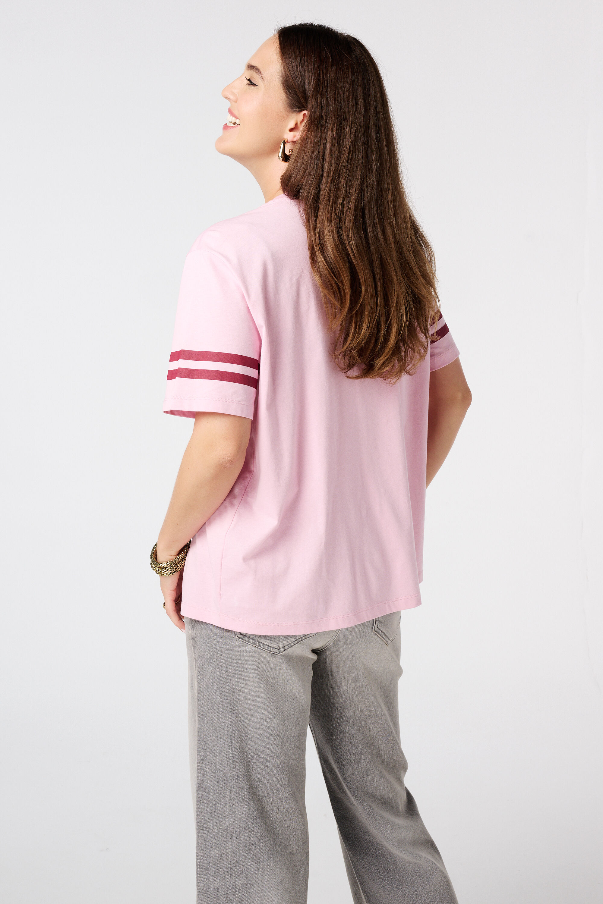 T-shirt met pailletten  image number 3