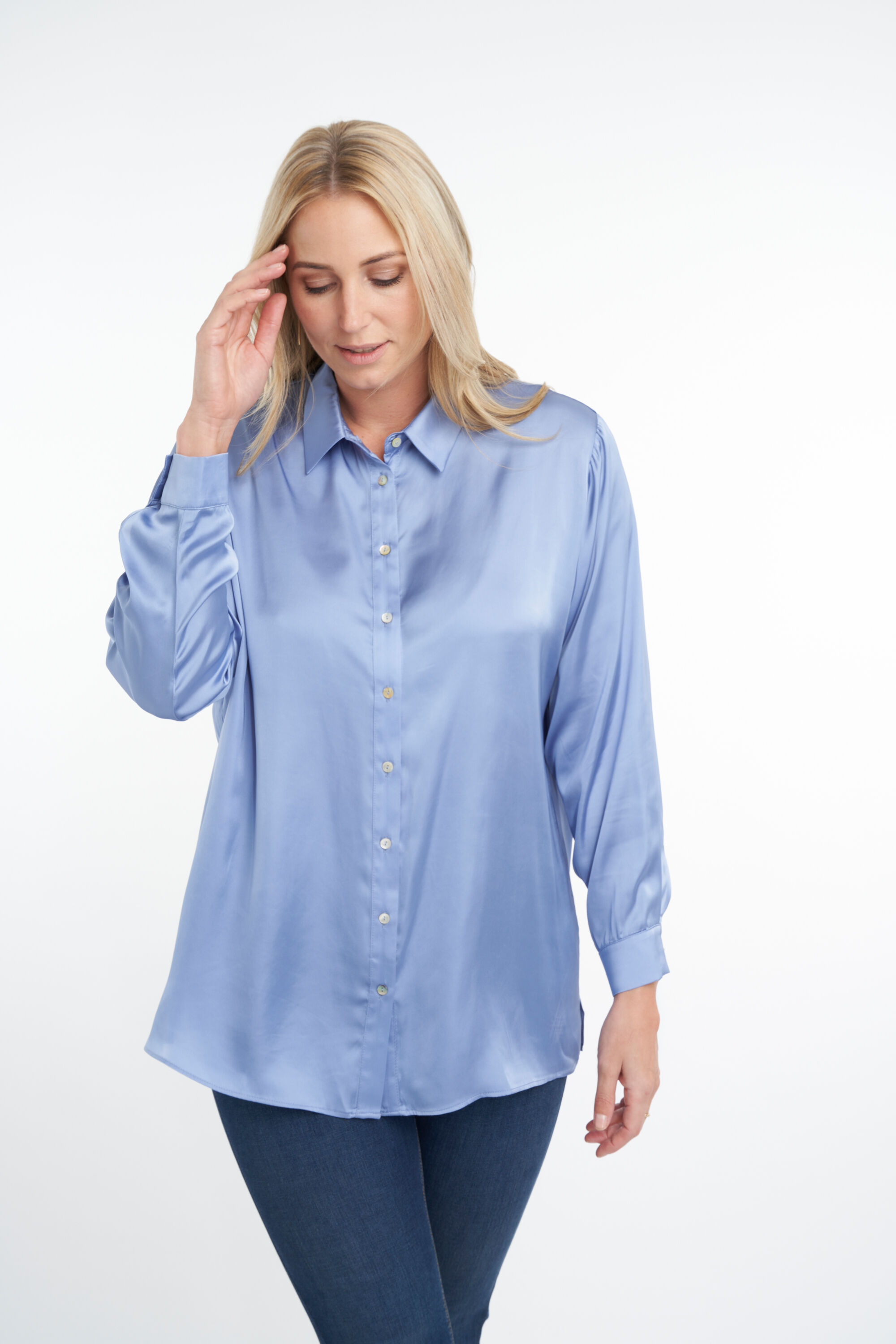 Satijnen blouse image number 6