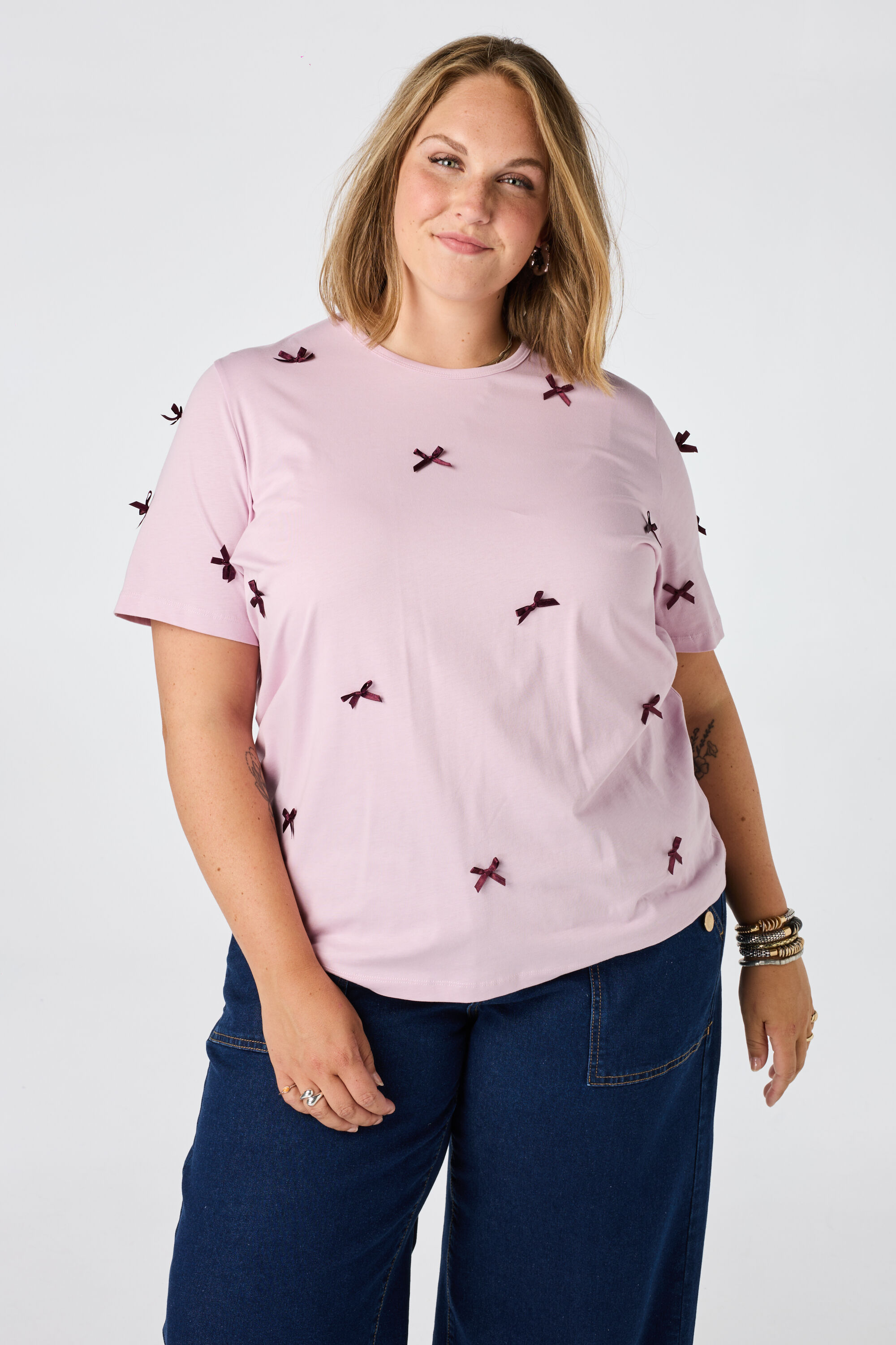 T-shirt met satijnen strikjes