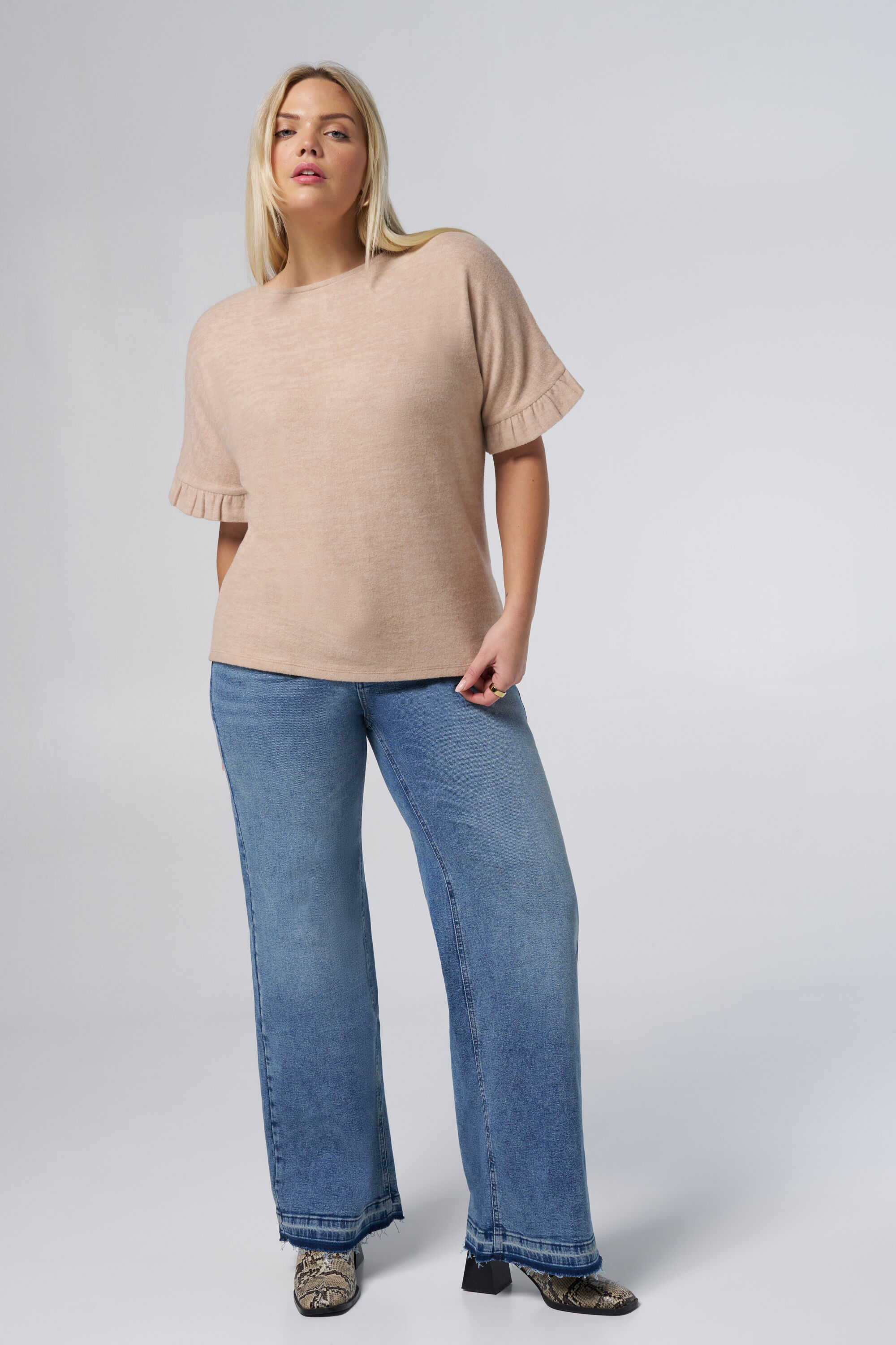 Top met volant mouwen image number 5