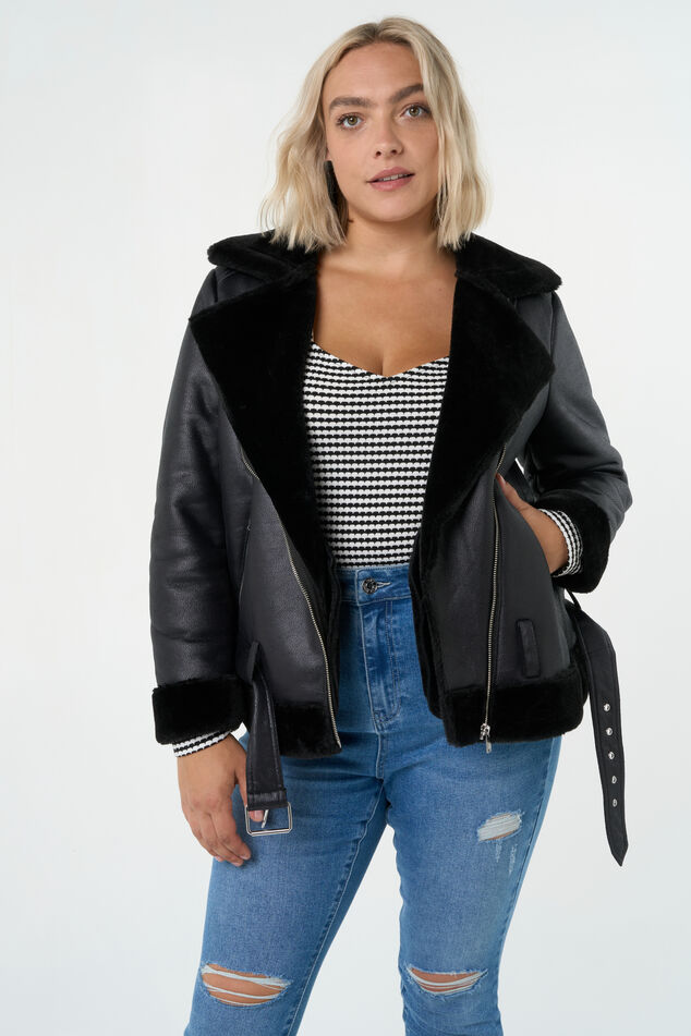 Bikerjack met vegan bont image number 4