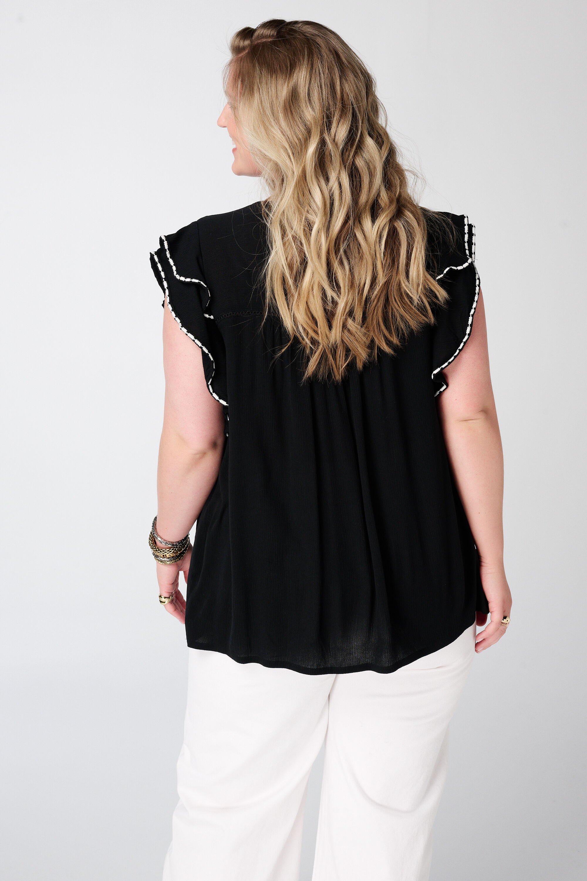 Blouse met korte ruffle mouwen image number 3