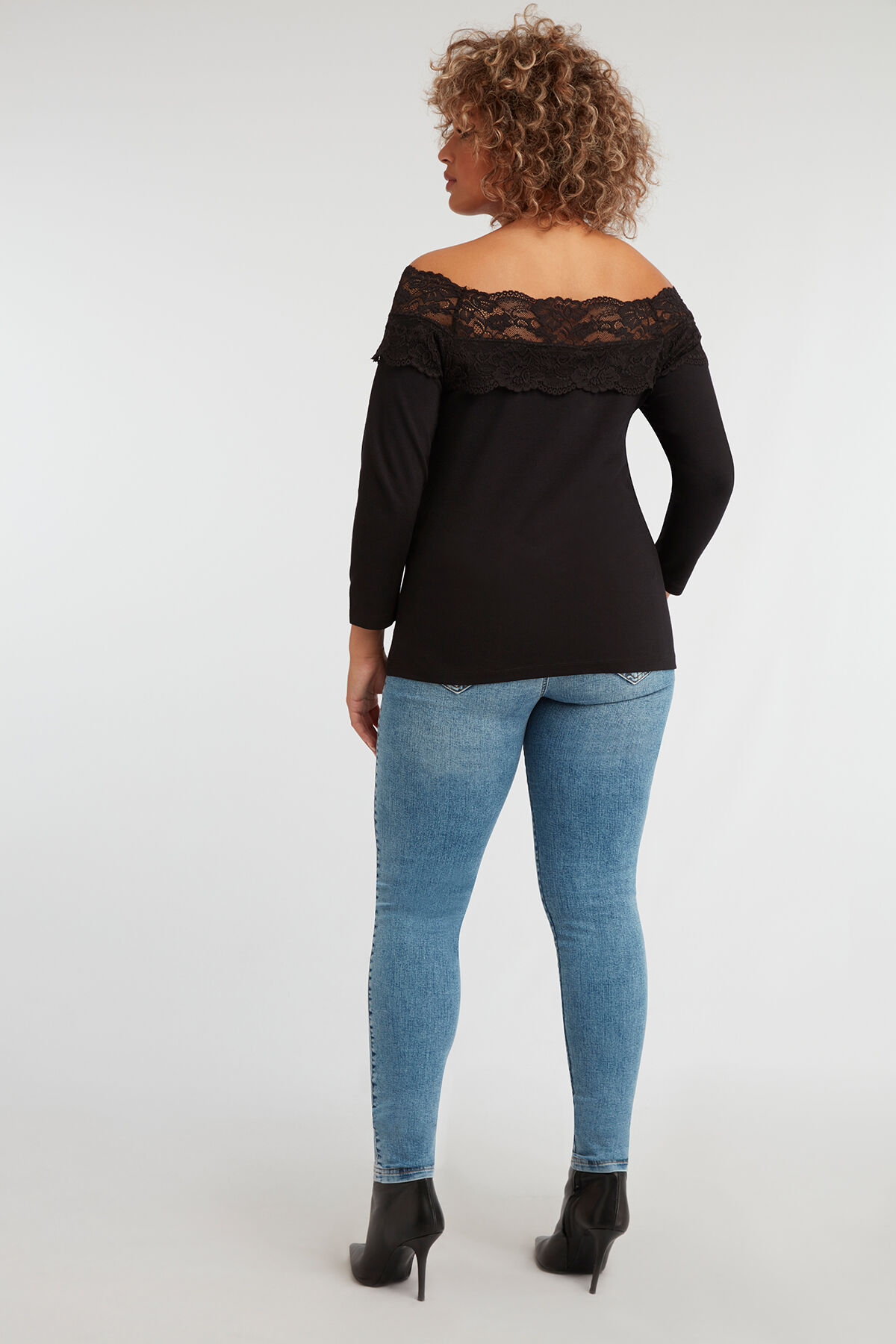 Top met kanten boord image number 4