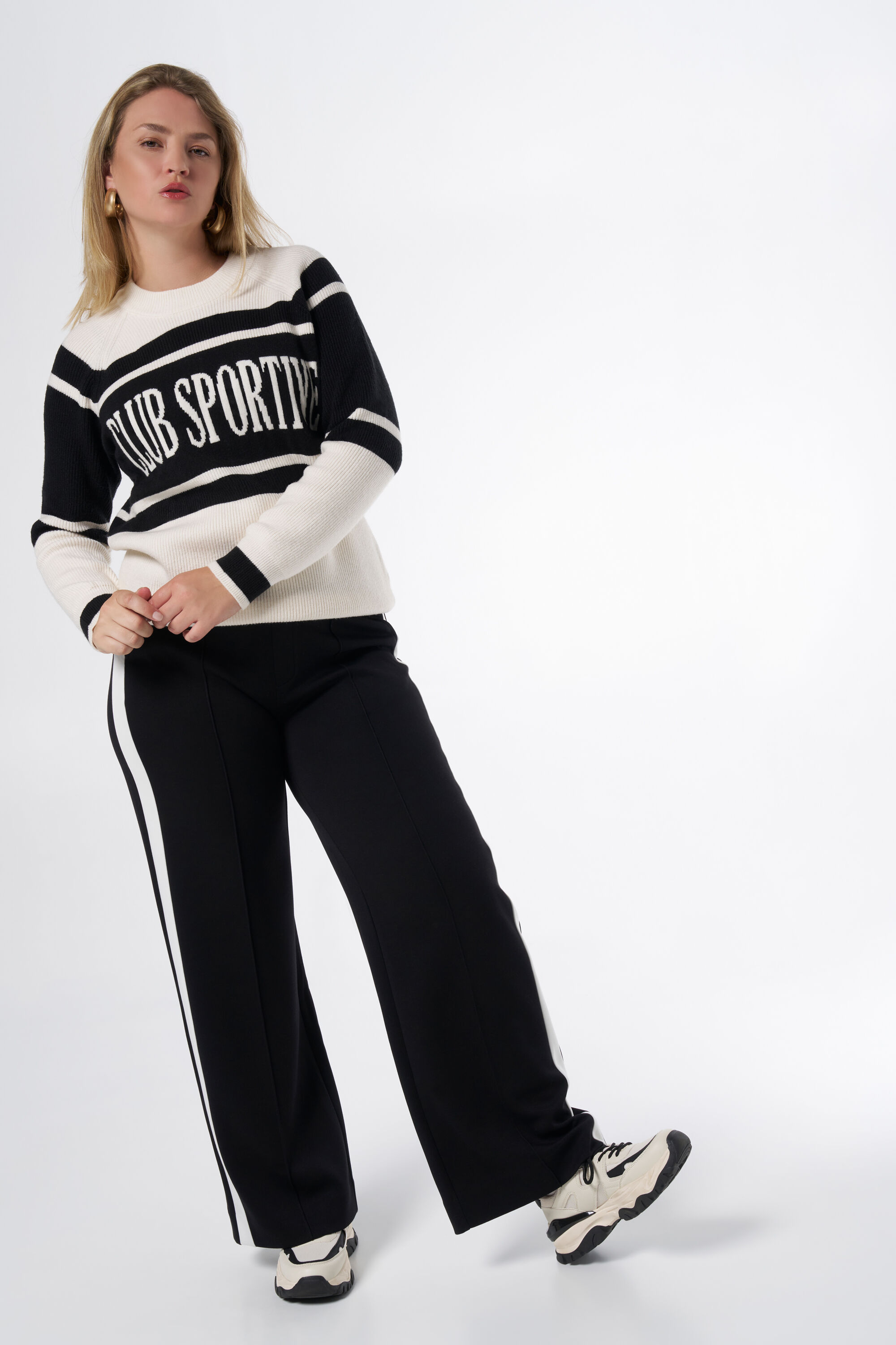 Sporty trui image number 5