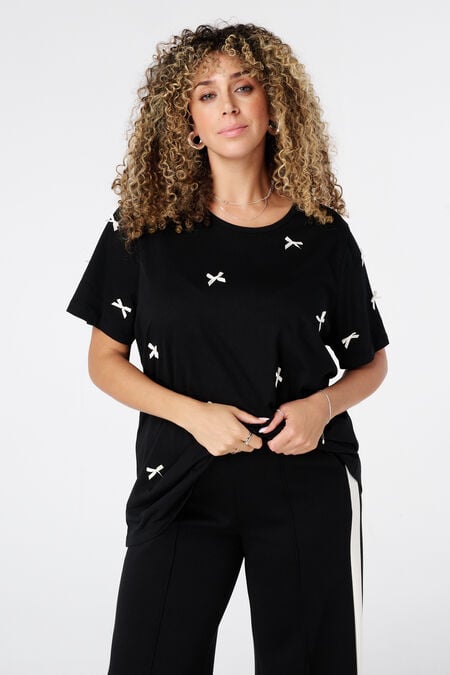 T-shirt met strikjes T-shirt met strikjes