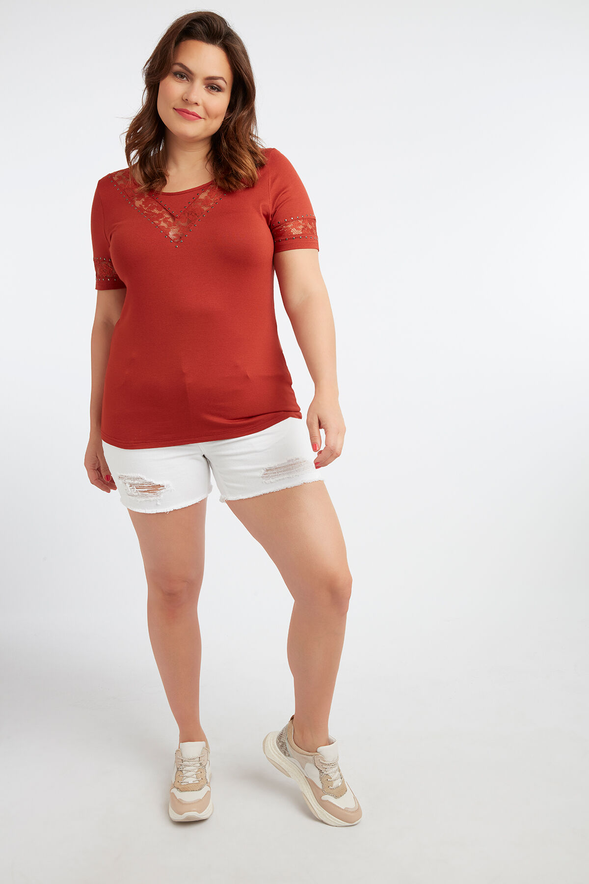 T-shirt met kanten details image number 3