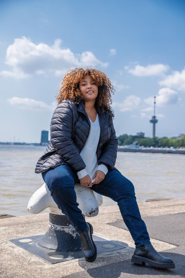 Lichtgewicht tussenjas image number 0