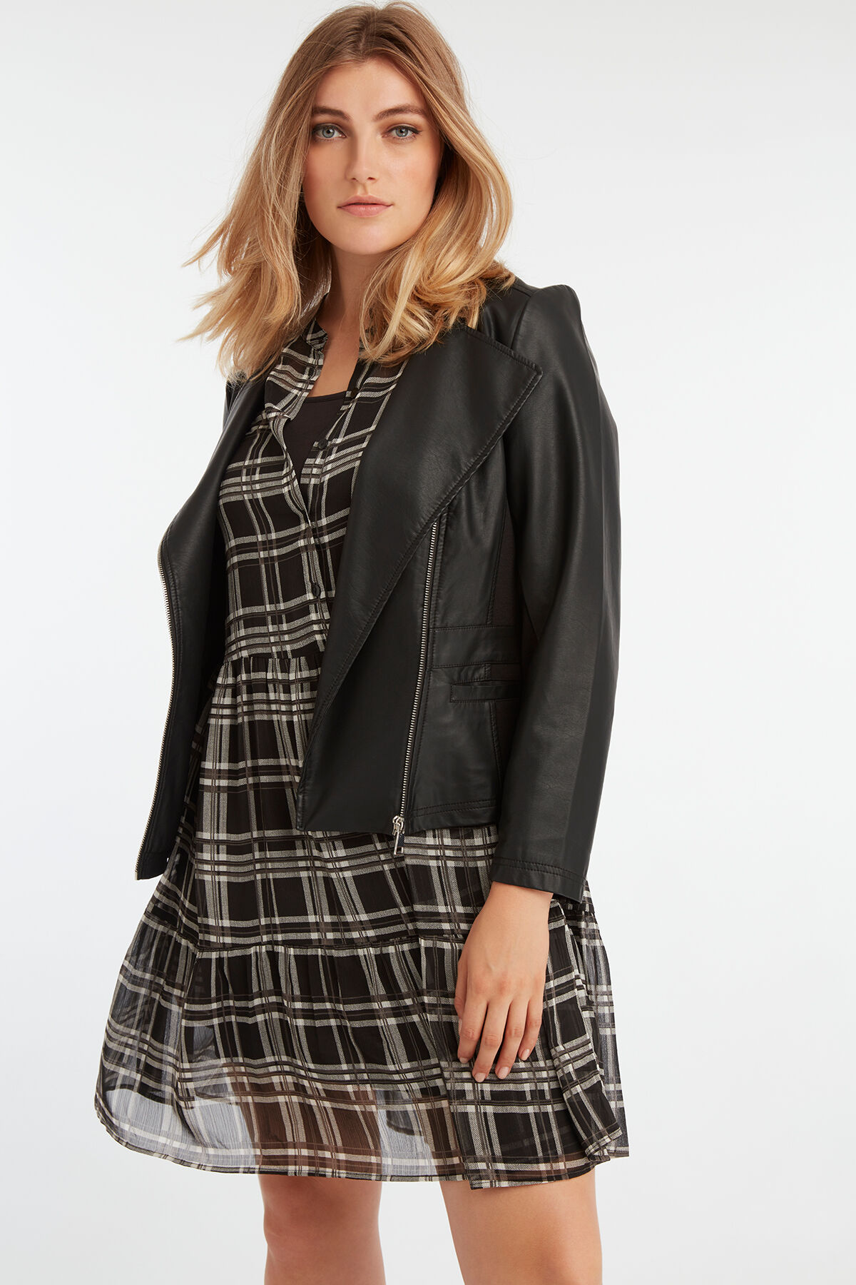 Tuniekjurk image number 4