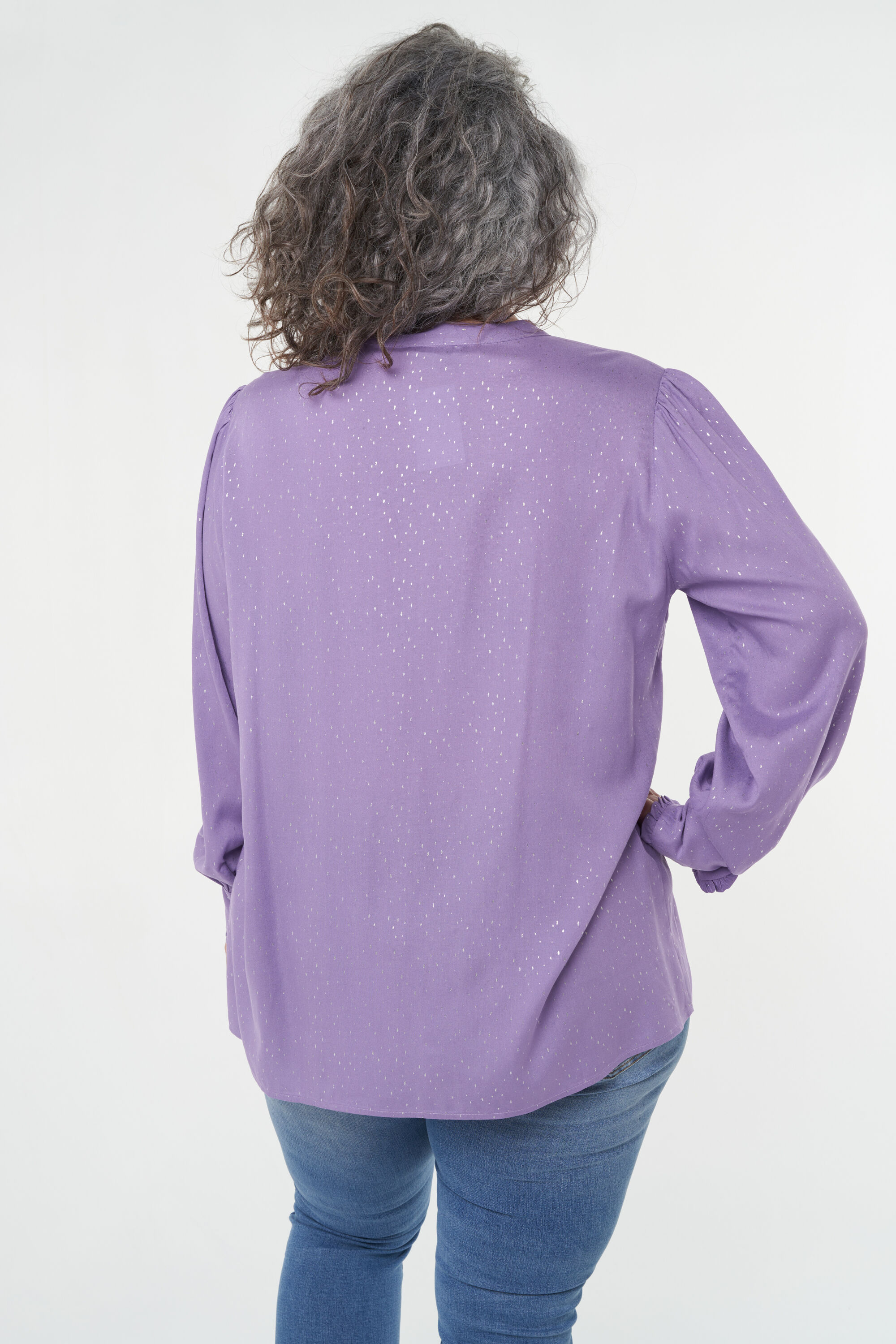 Lila blouse met zilveren accenten image number 4