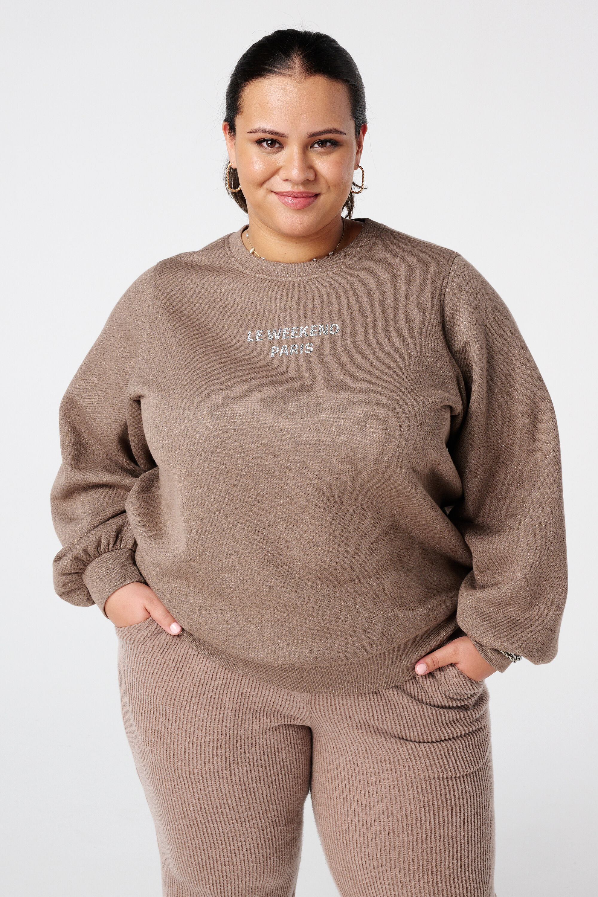 Sweater met lurex en glitter tekst