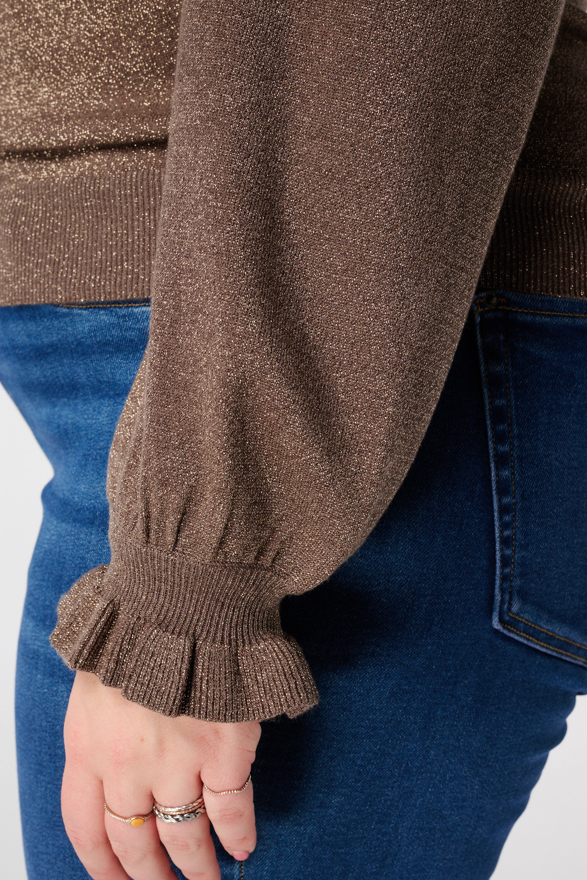 Lurex trui met ruffle mouw image number 6