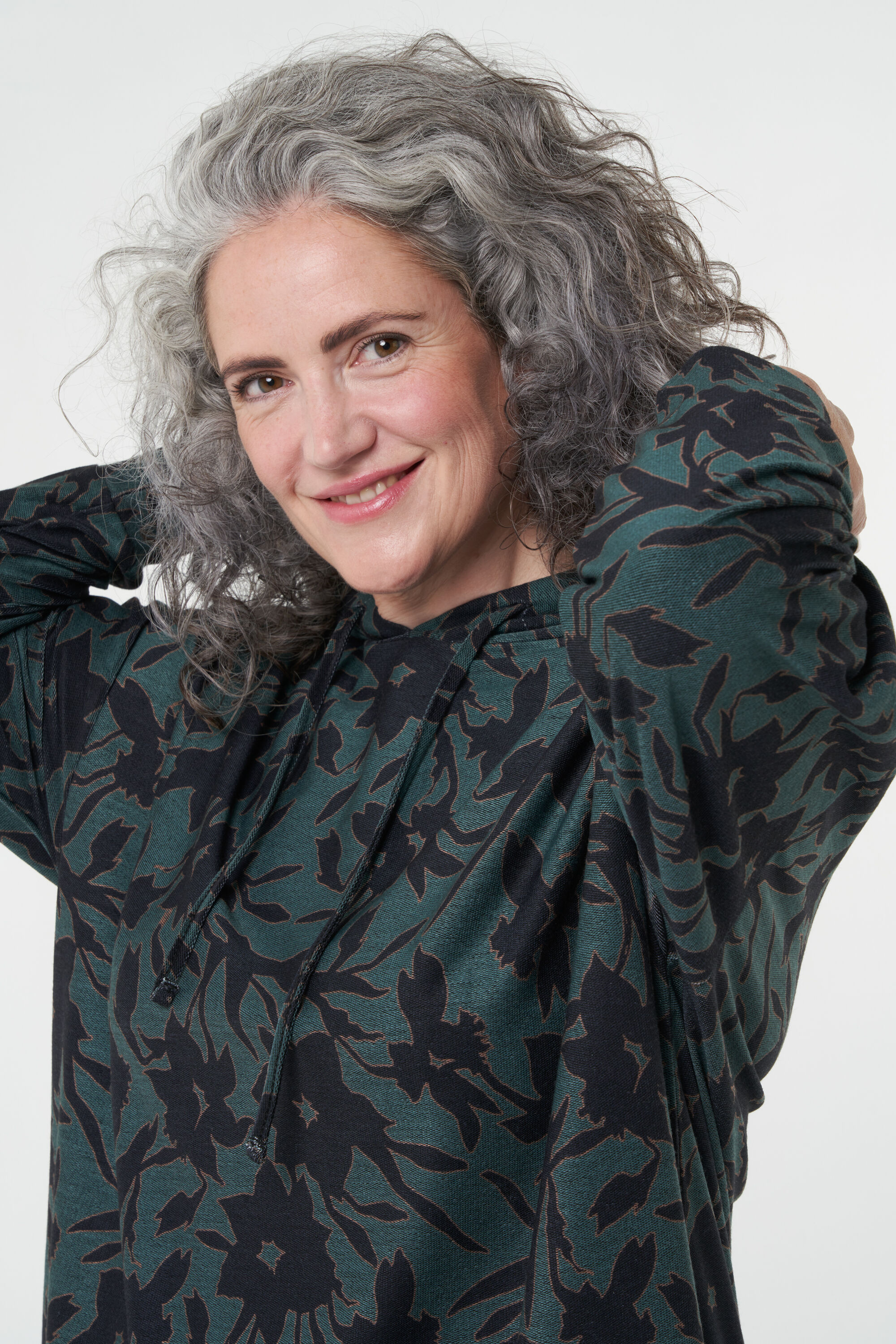 Sweater dress met capuchon image number 0