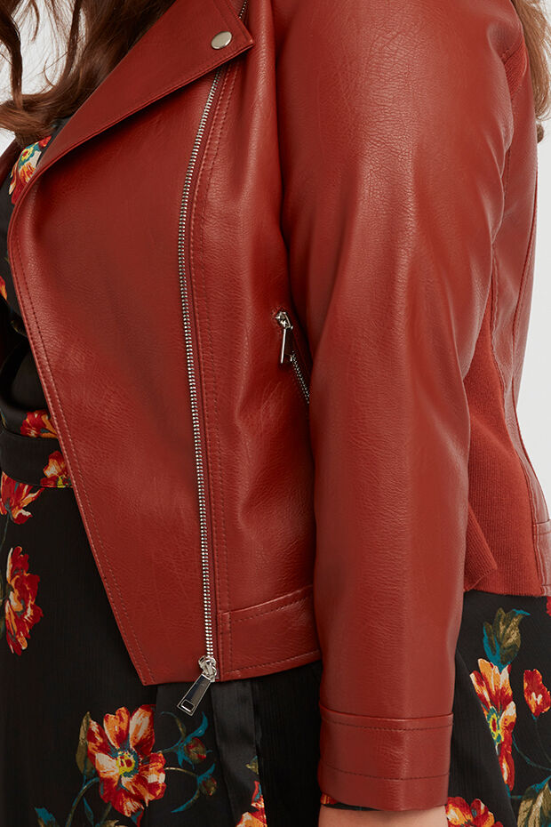 Imitatieleren bikerjack image number 4