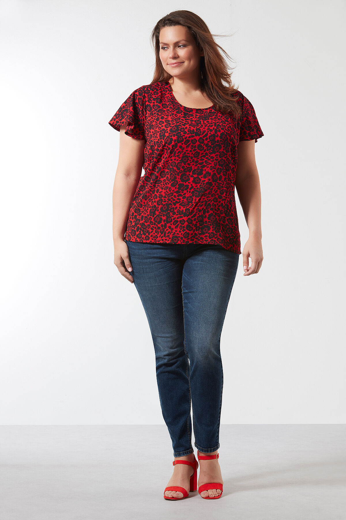 Slim leg jeans IRIS image number 4