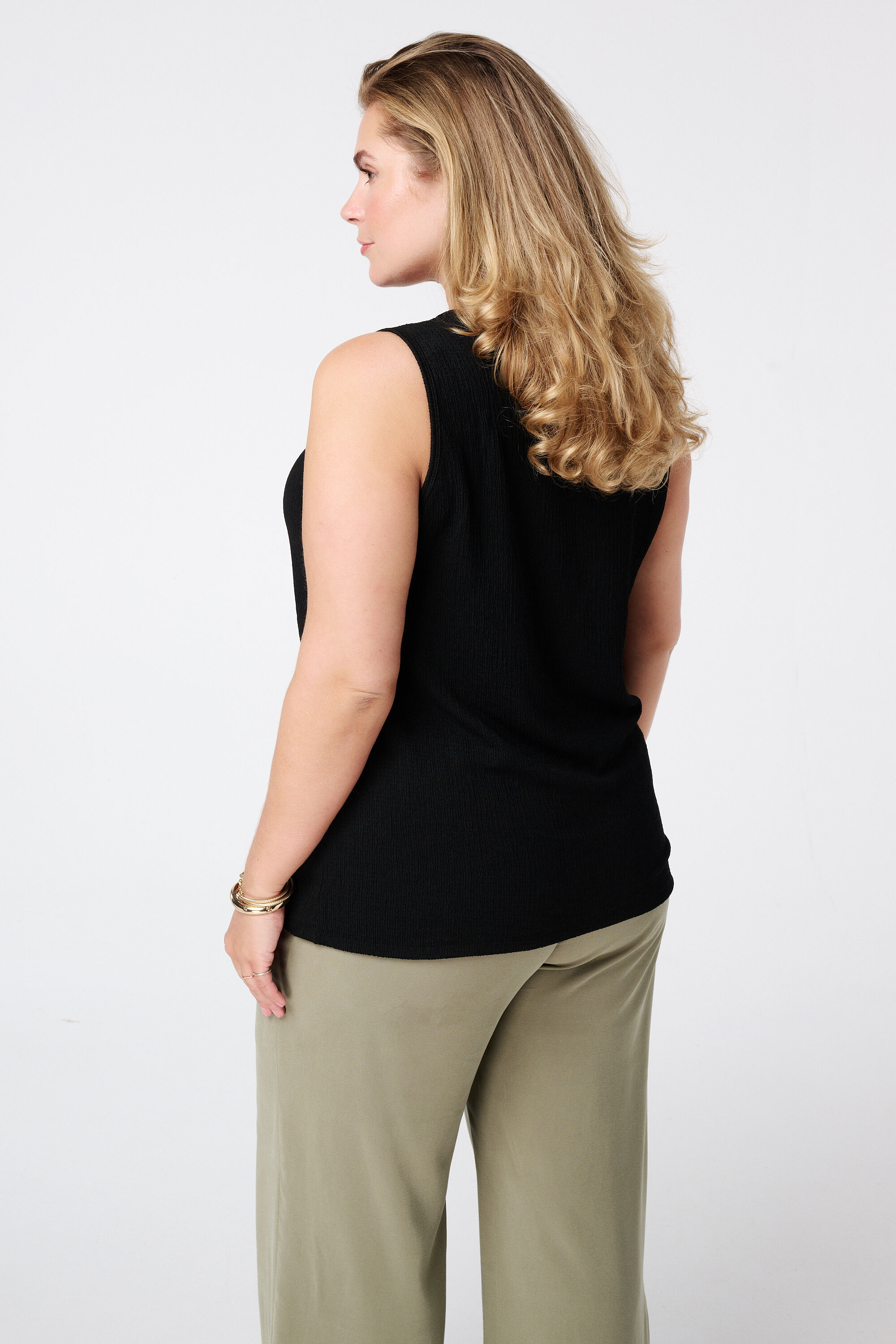 Mouwloze top met ronde hals  image number 3