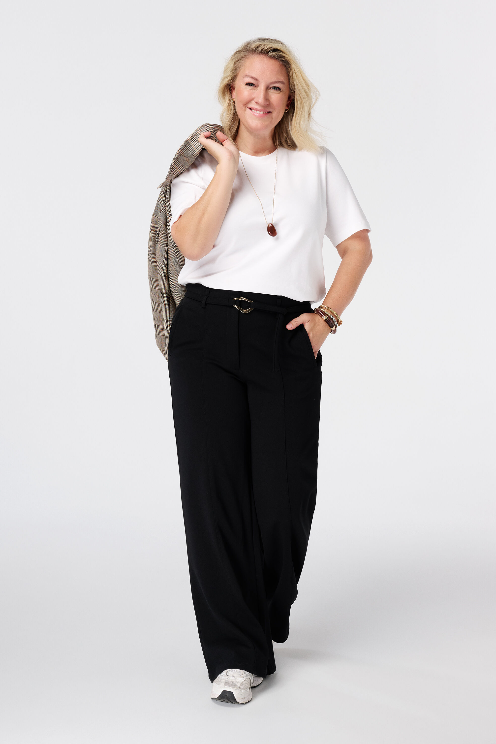 Rechte pantalon met ceintuur