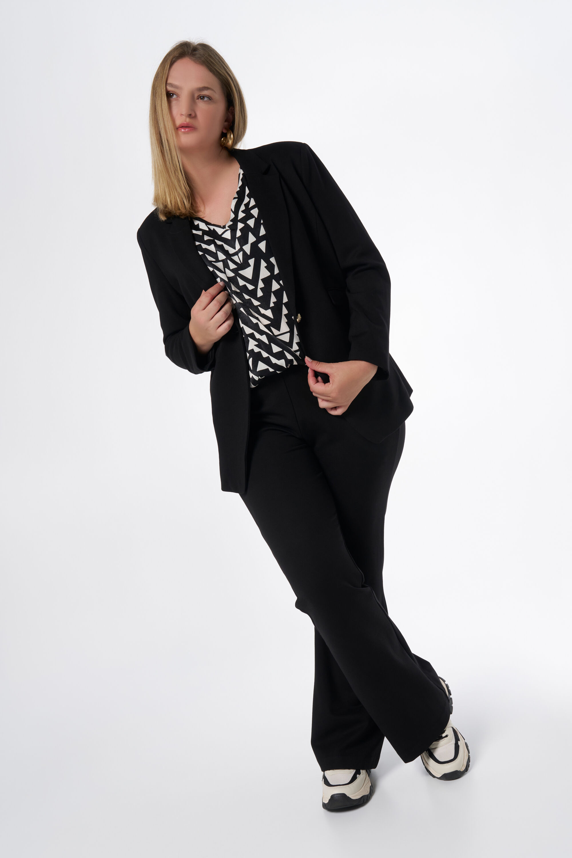 Blazer met gouden knoop image number 5